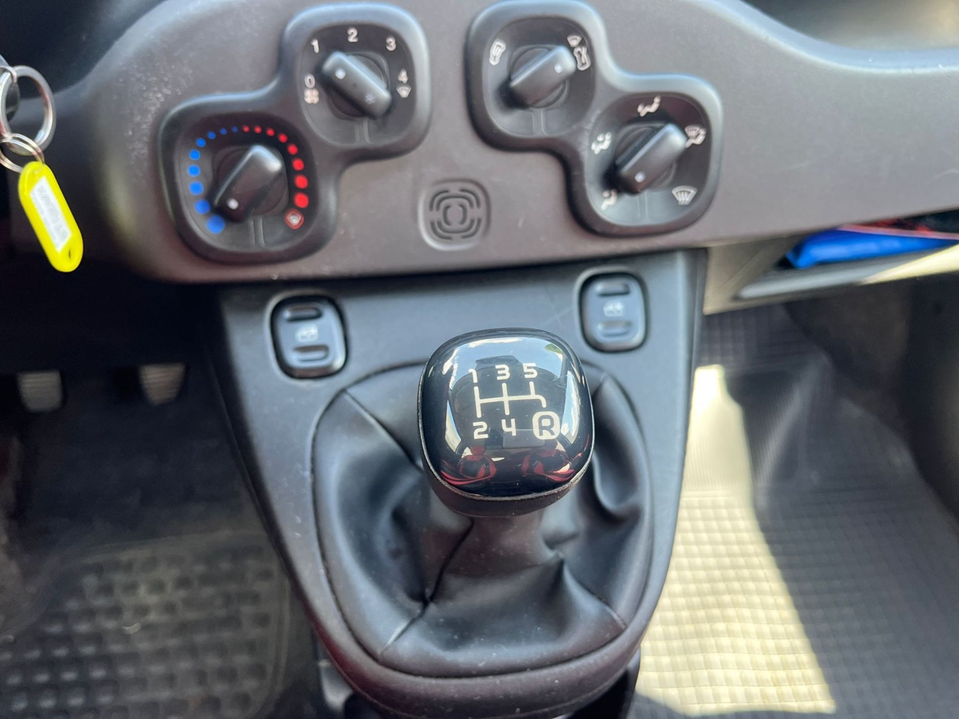 1.2 Easy 69cv E6 4p.ti - RISERVATA A COMMERCIANTI D’AUTO  - Gallotti Auto