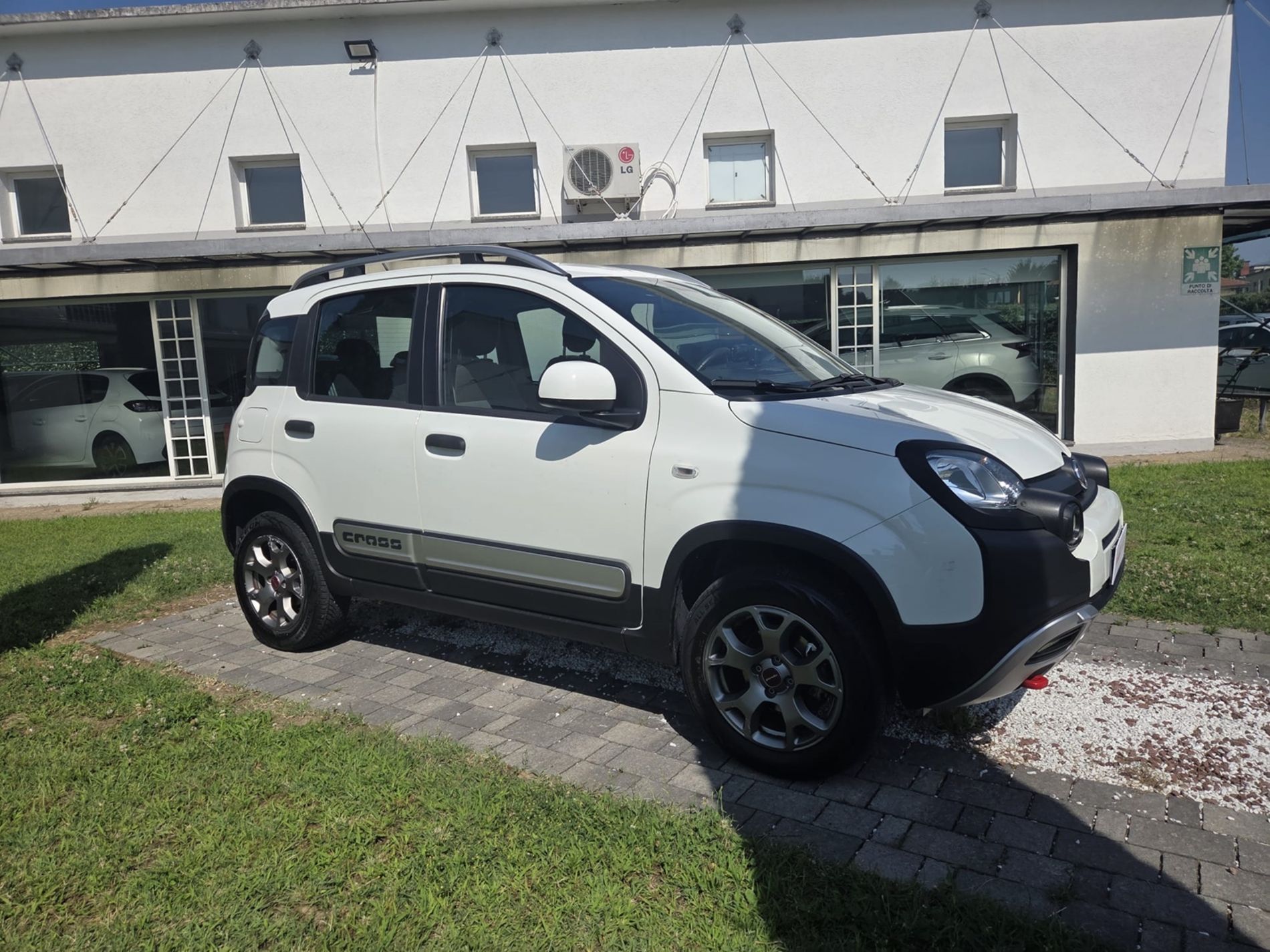 Cross 4x4 0.9 t.air 85cv s&s - SENZA VINCOLI DI FINANZIAMENTO - Gallotti Auto