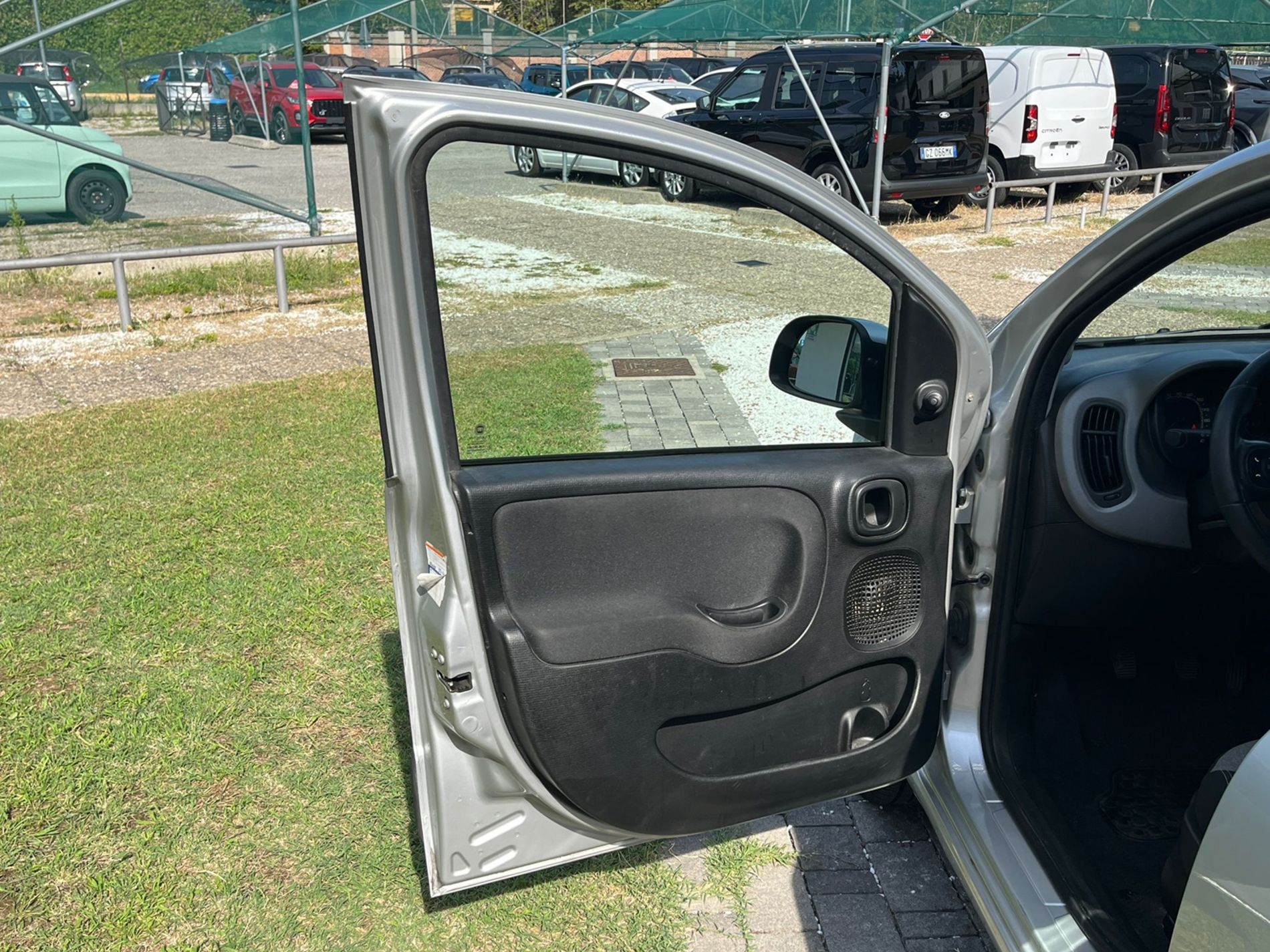 1.2 Lounge 69cv - RISERVATA A COMMERCIANTI D’AUTO - Gallotti Auto