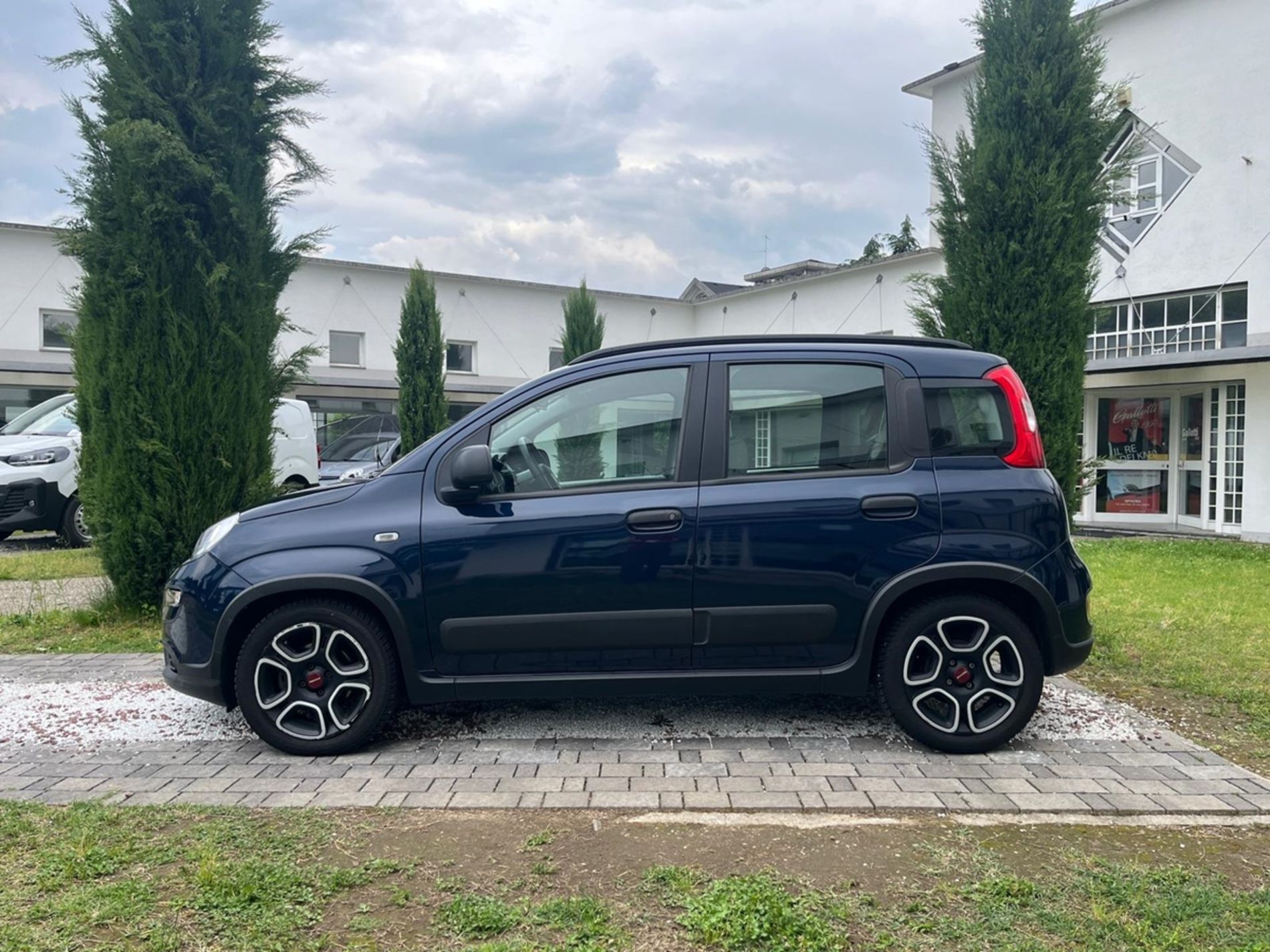 1.0 firefly hybrid City Life s&s 70cv - SENZA VINCOLI DI FINANZIAMENTO - Gallotti Auto