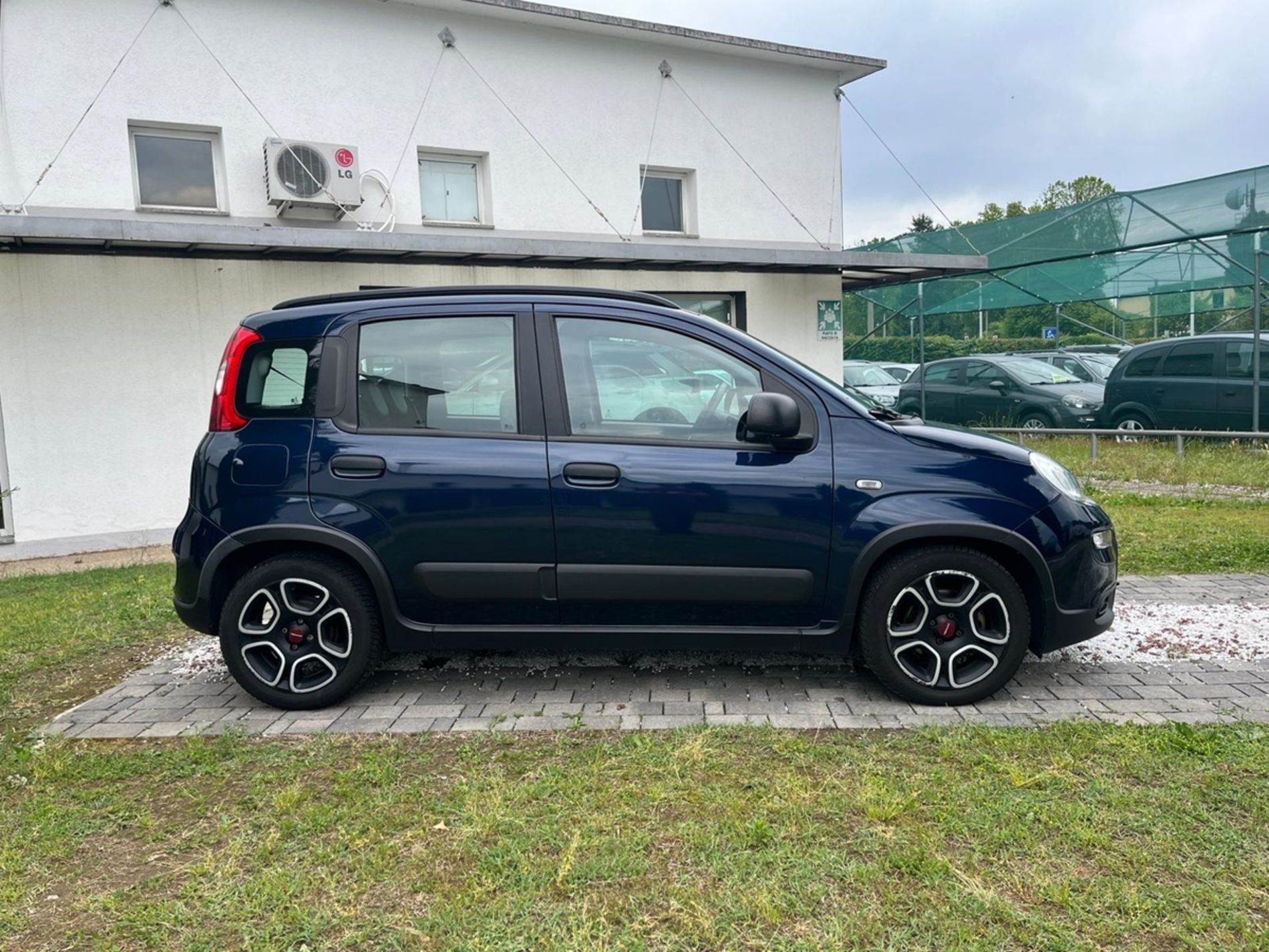 1.0 firefly hybrid City Life s&s 70cv - SENZA VINCOLI DI FINANZIAMENTO - Gallotti Auto