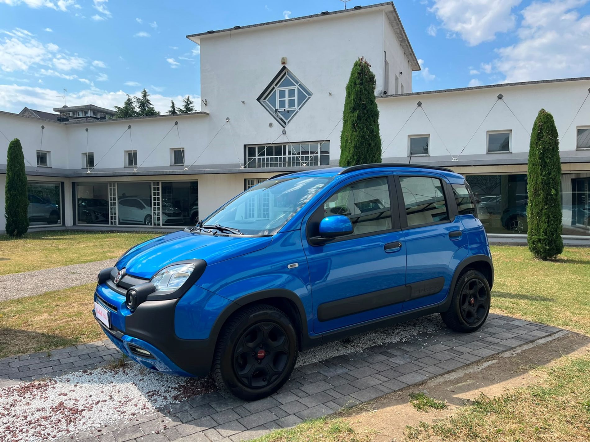 1.0 firefly hybrid s&s 70cv -RISERVATA A COMMERCIANTI D’AUTO - Gallotti Auto