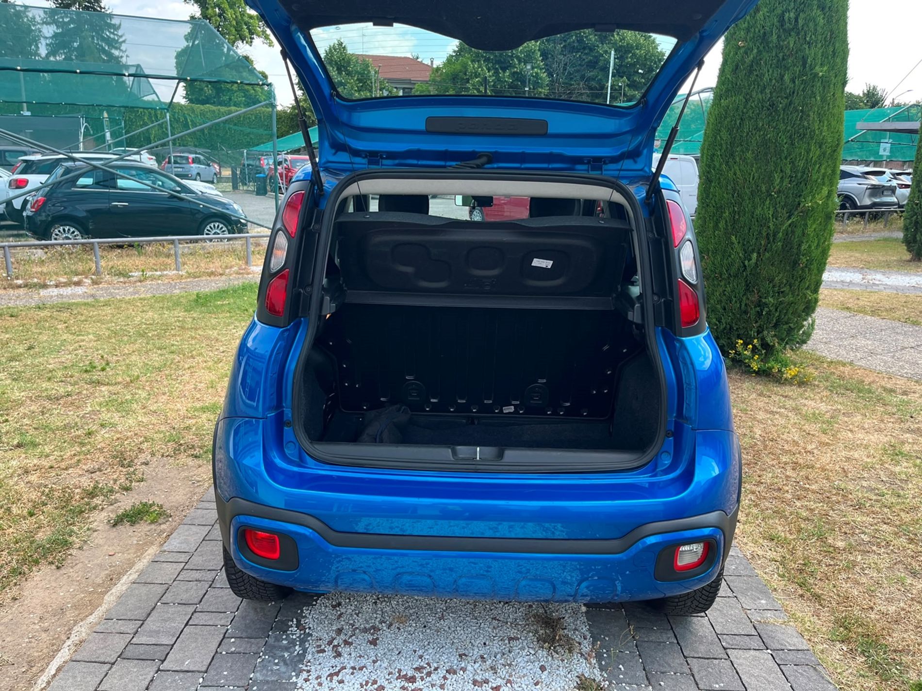 1.0 firefly hybrid s&s 70cv -RISERVATA A COMMERCIANTI D’AUTO - Gallotti Auto