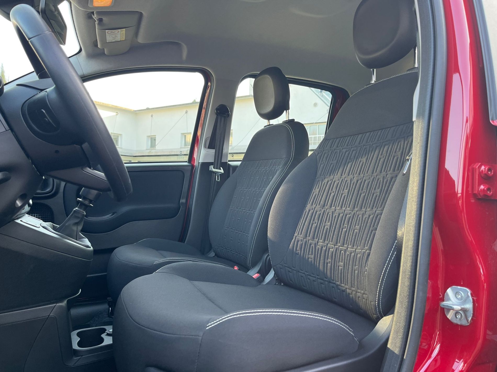 1.0 firefly hybrid Icon s&s 70cv 5p.ti - Gallotti Auto