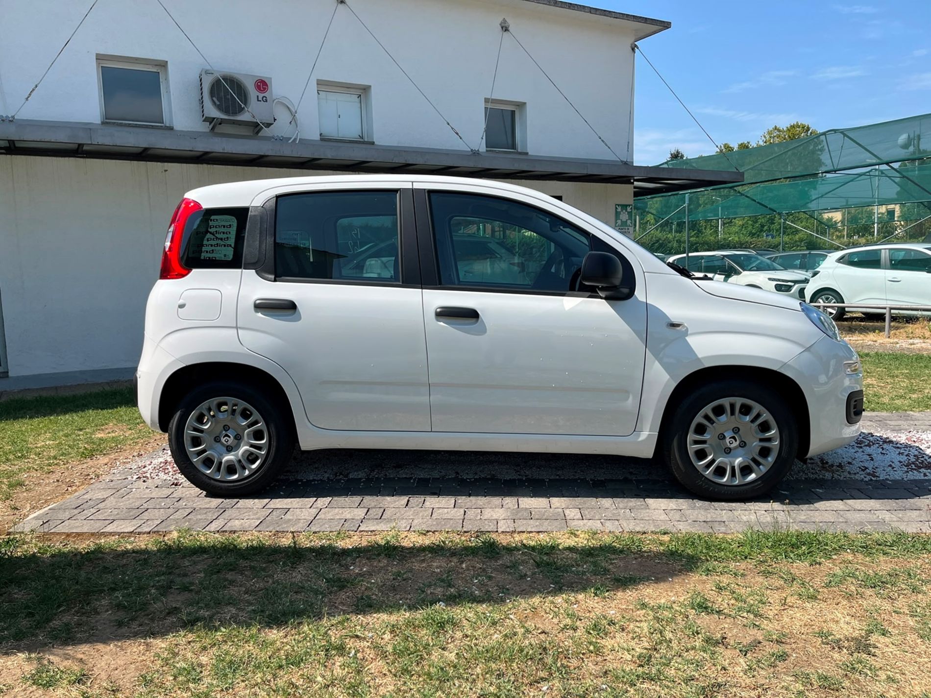 1.0 firefly hybrid Icon s&s 65cv 5p.ti - SENZA VINCOLI DI FINANZIAMENTO - Gallotti Auto