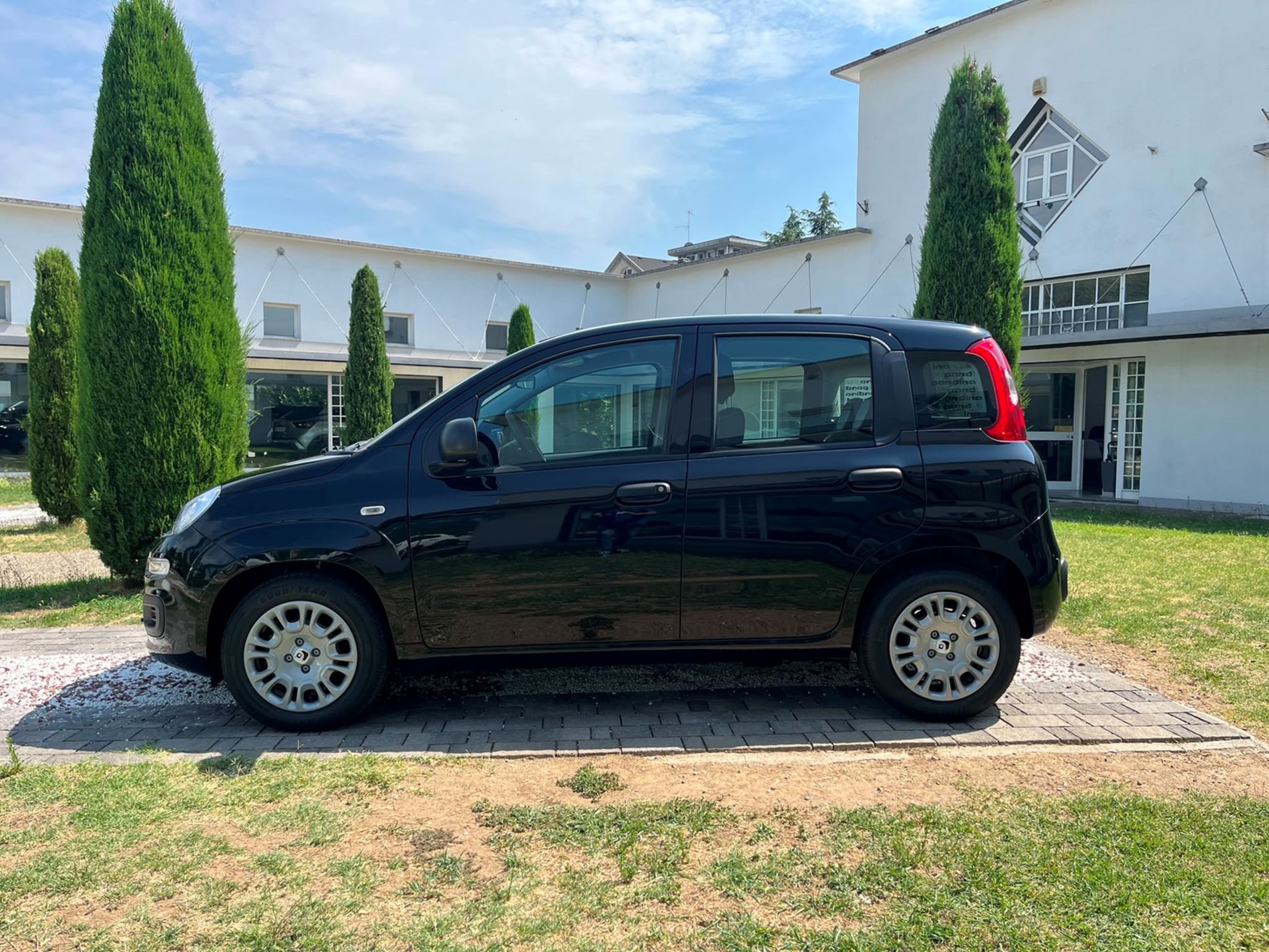 1.0 firefly hybrid Icon s&s 65cv 5p.ti - SENZA VINCOLI DI FINANZIAMENTO - Gallotti Auto