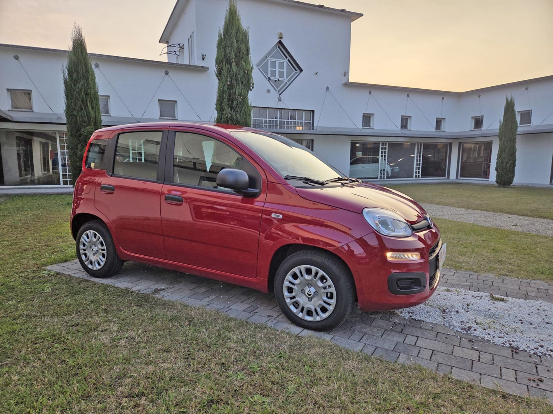 1.0 firefly hybrid Icon s&s 65cv 5p.ti - PRMO GALLOTTI - Gallotti Auto