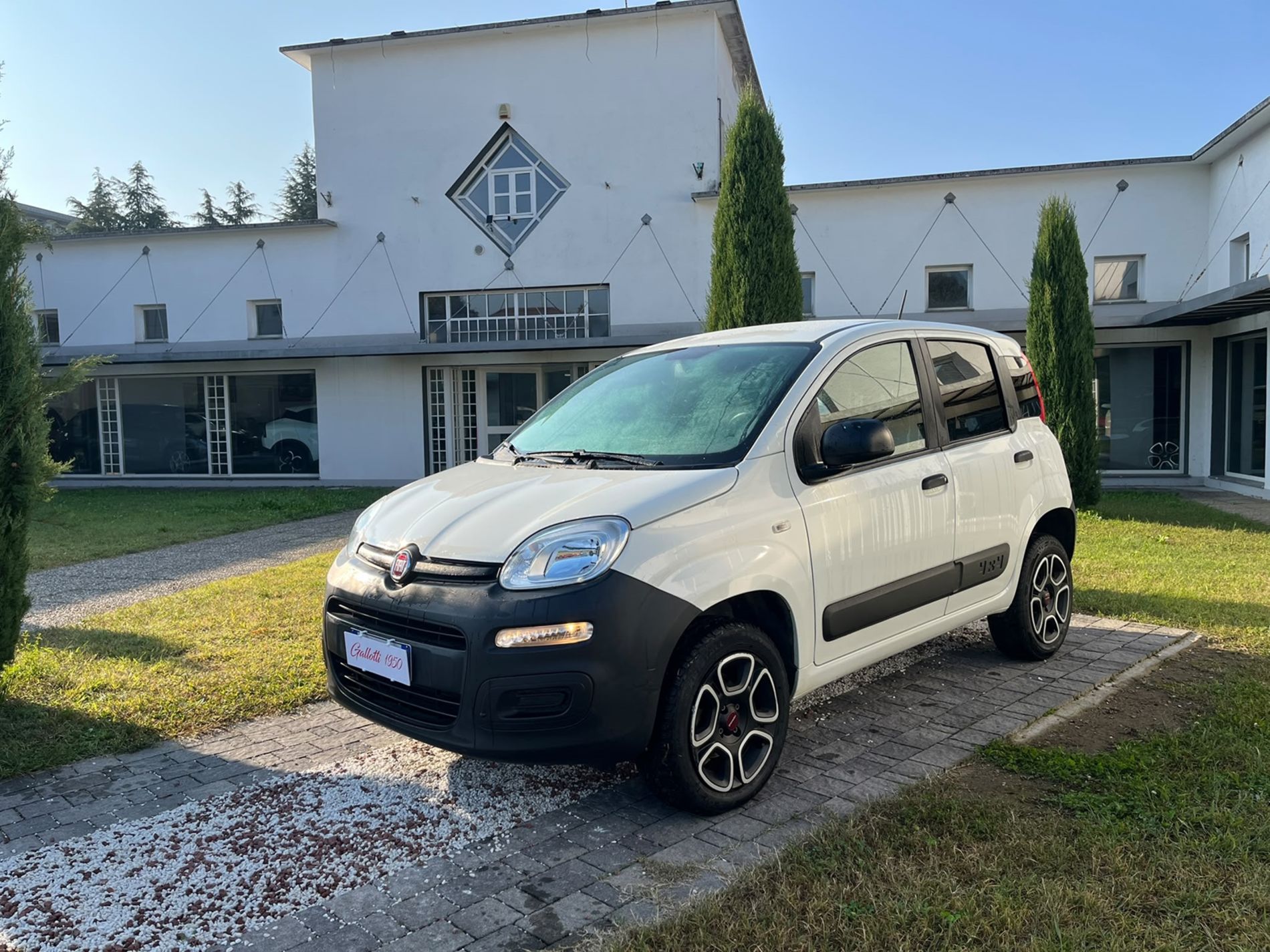 van 0.9 85cv 4x4 - SENZA VINCOLI DI FINANZIAMENTO - Gallotti Auto