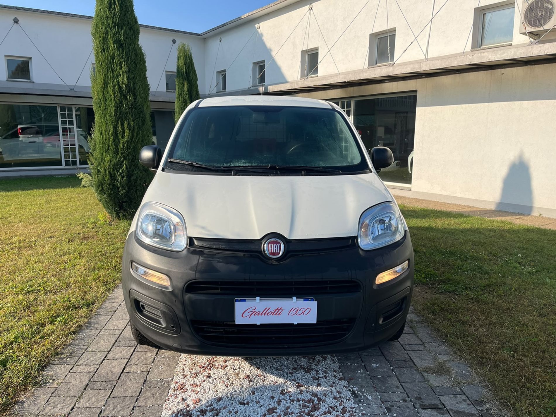 van 0.9 85cv 4x4 - SENZA VINCOLI DI FINANZIAMENTO - Gallotti Auto