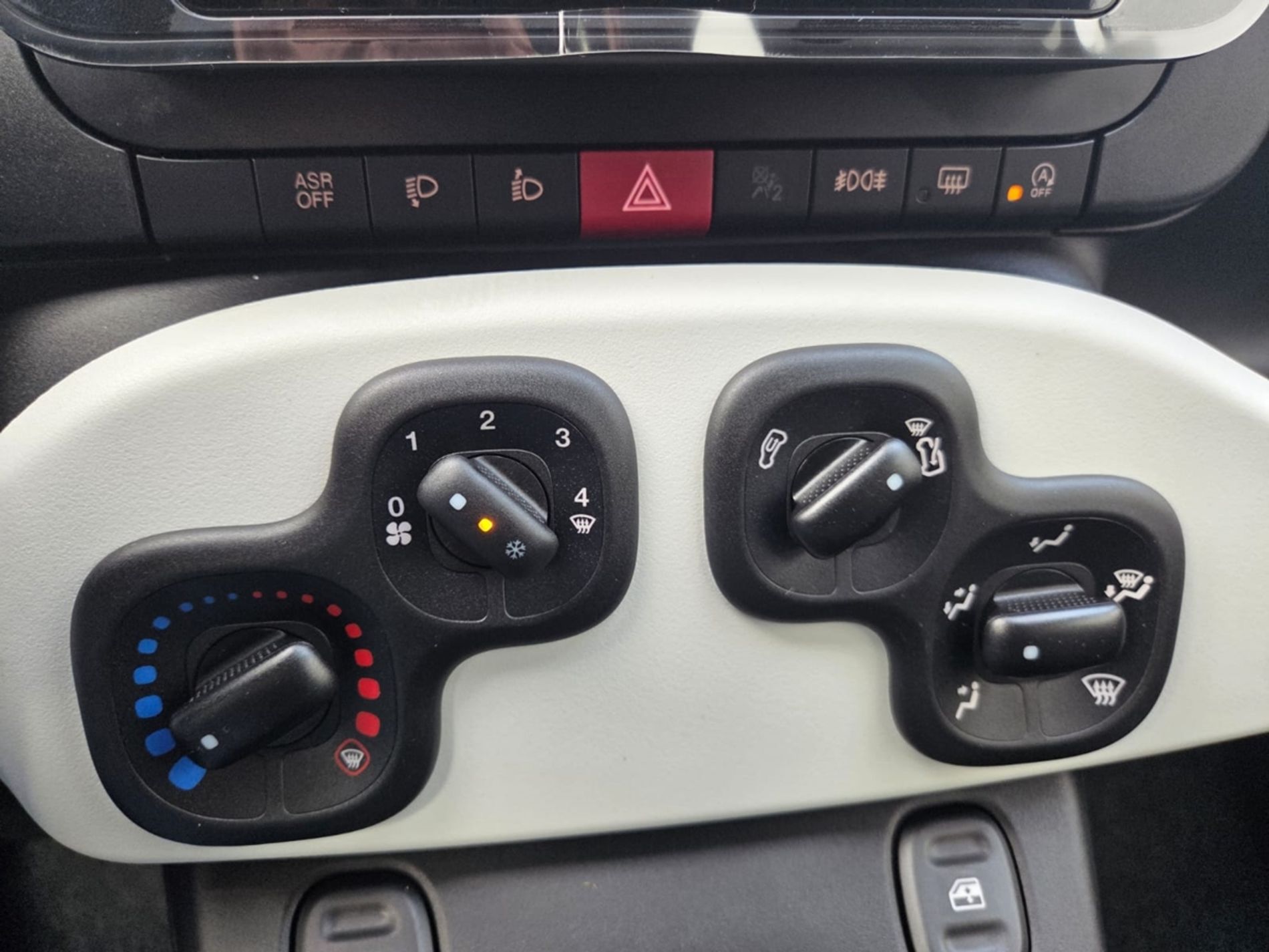 CROSS 1.0 hybrid 70cv 5p.ti - Gallotti Auto