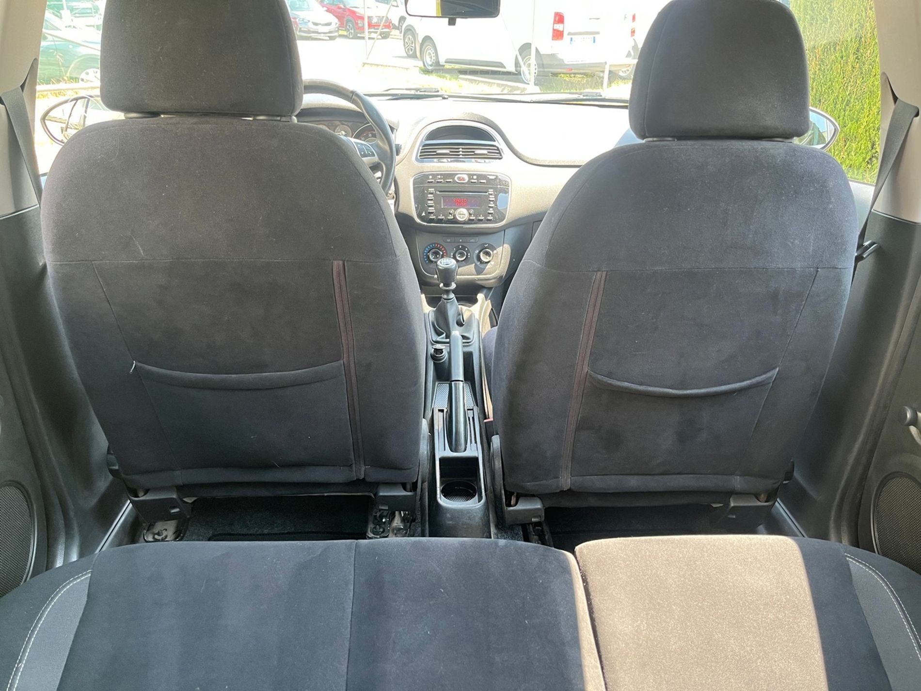 Fiat Punto 1.2 Lounge 5p E6  - RISERVATA A COMMERCIANTI D’AUTO - Gallotti Auto