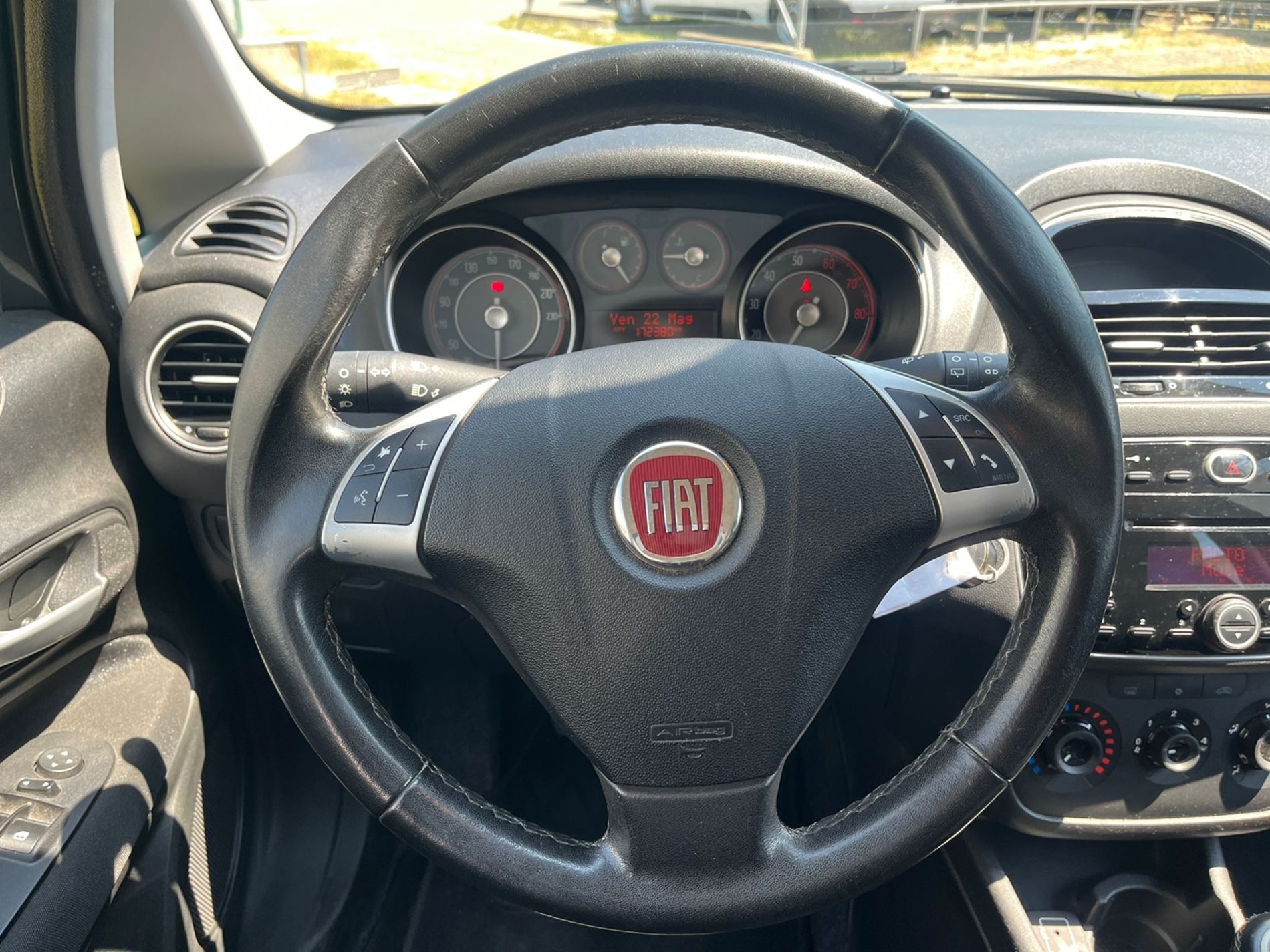Fiat Punto 1.2 Lounge 5p E6  - RISERVATA A COMMERCIANTI D’AUTO - Gallotti Auto