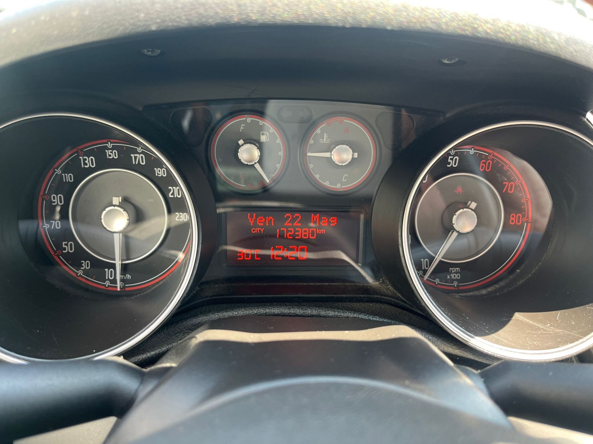 Fiat Punto 1.2 Lounge 5p E6  - RISERVATA A COMMERCIANTI D’AUTO - Gallotti Auto