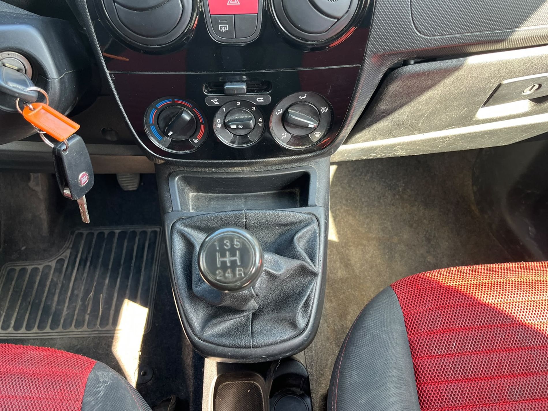 1.3 mjt 16v 95cv - RISERVATA A COMMERCIANTI D’AUTO - Gallotti Auto