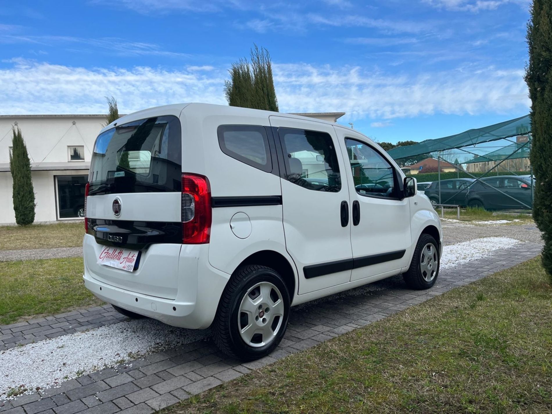 1.4 8v Lounge 77cv - Gallotti Auto