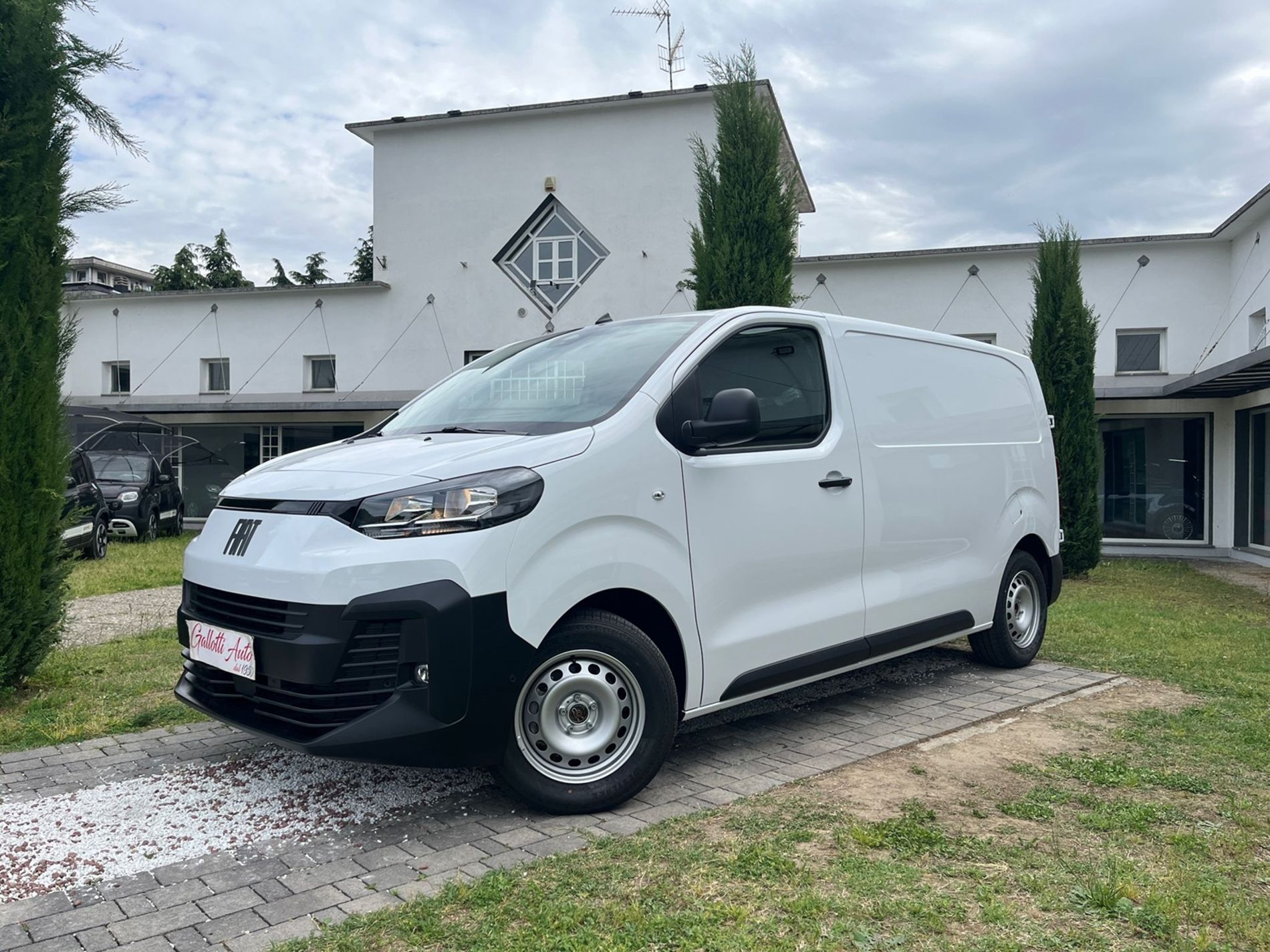 Van M 1.5 bluehdi 120cv L2H1 + IVA - SENZA VINCOLO DI FINANZIAMENTO - Gallotti Auto
