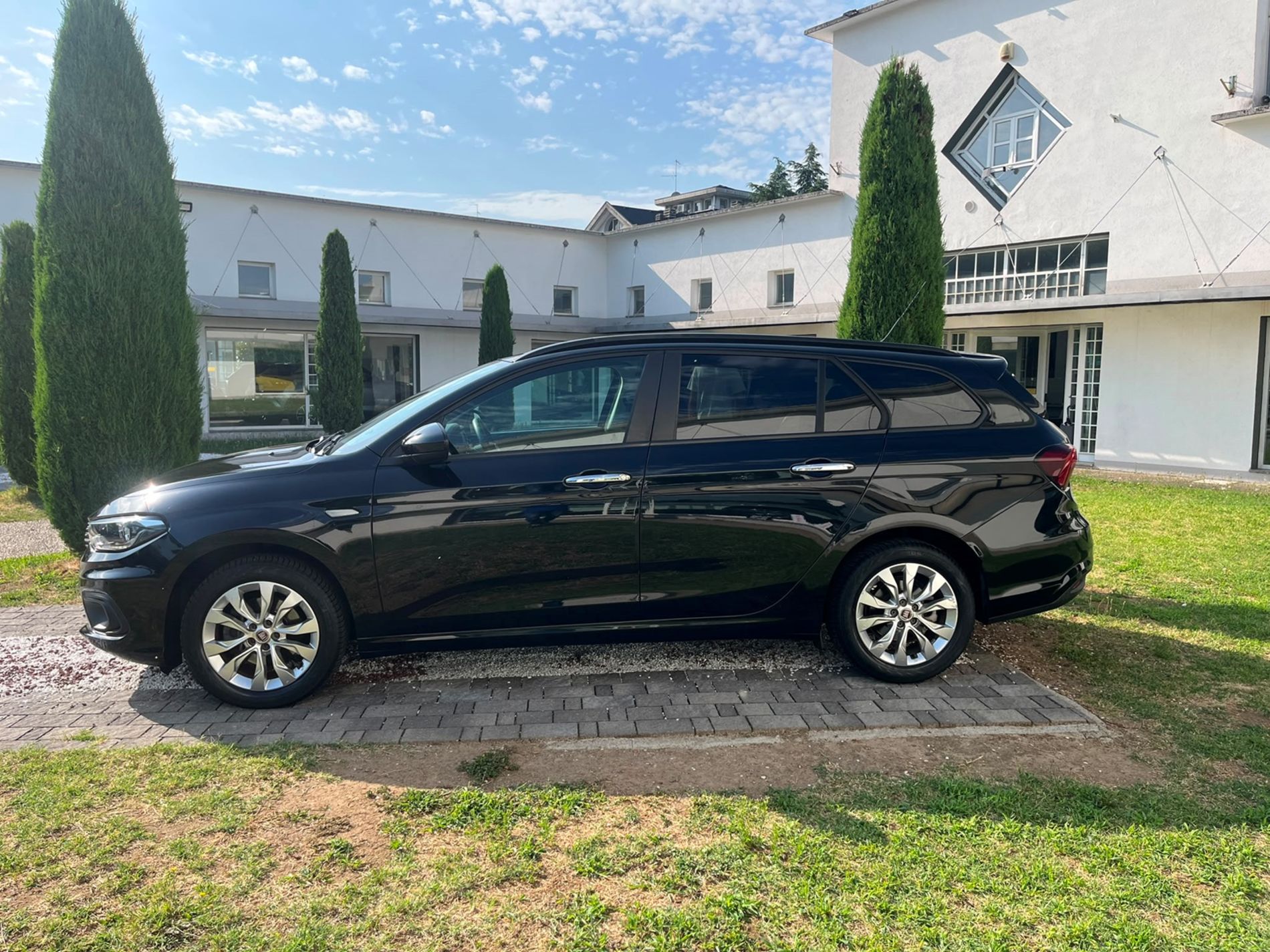 SW 1.4 Lounge 95cv - SENZA VINCOLI DI FINANZIAMENTO - Gallotti Auto