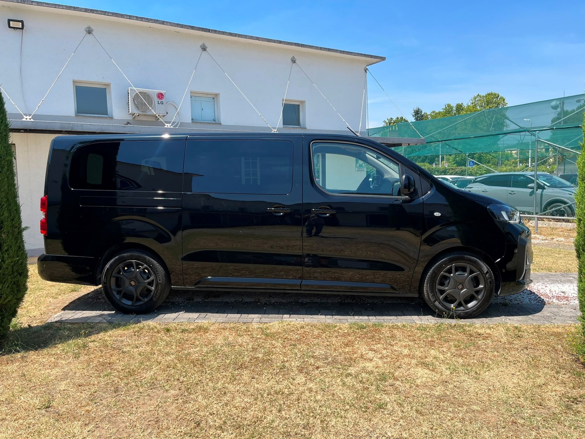 combi M1 2.0 bluehdi 180cv L3H1 at8 - SENZA VINCOLI DI FINANZIAMENTO  - Gallotti Auto