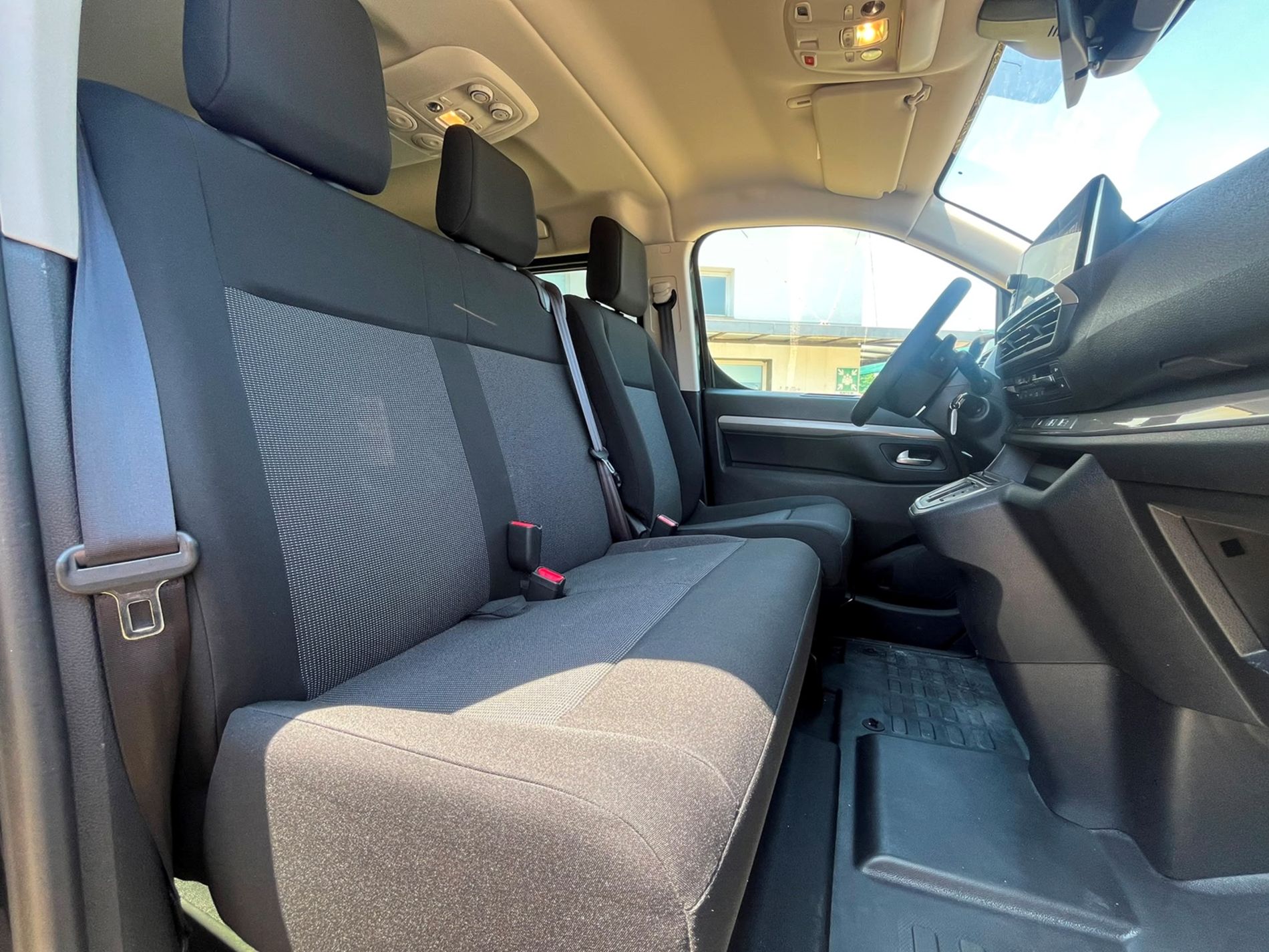 combi M1 2.0 bluehdi 180cv L3H1 at8 - SENZA VINCOLI DI FINANZIAMENTO  - Gallotti Auto
