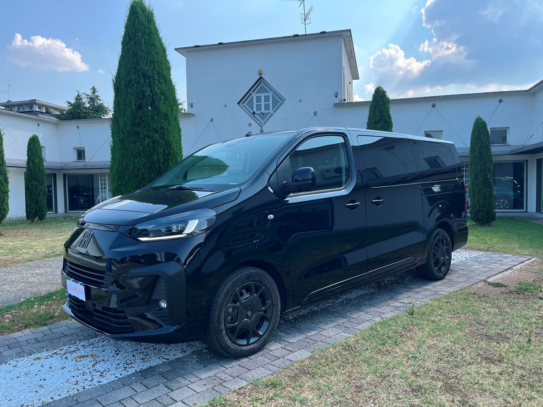 Combi M1 XL (passo lungo) 2.0 diesel 180cv s&s auto - Gallotti Auto