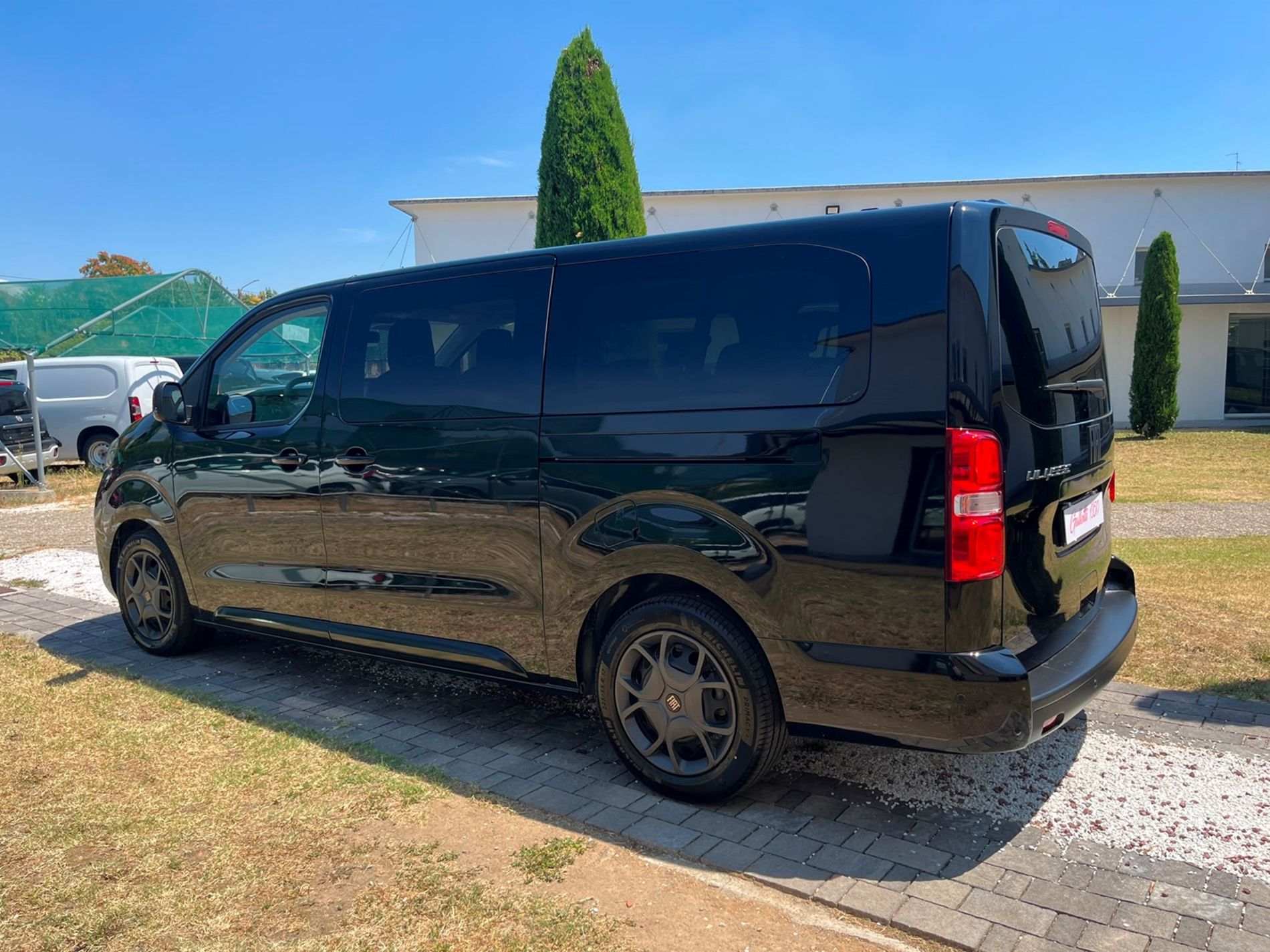Combi 9p M1 XL (passo lungo) 2.2 diesel 180cv s&s auto - Gallotti Auto