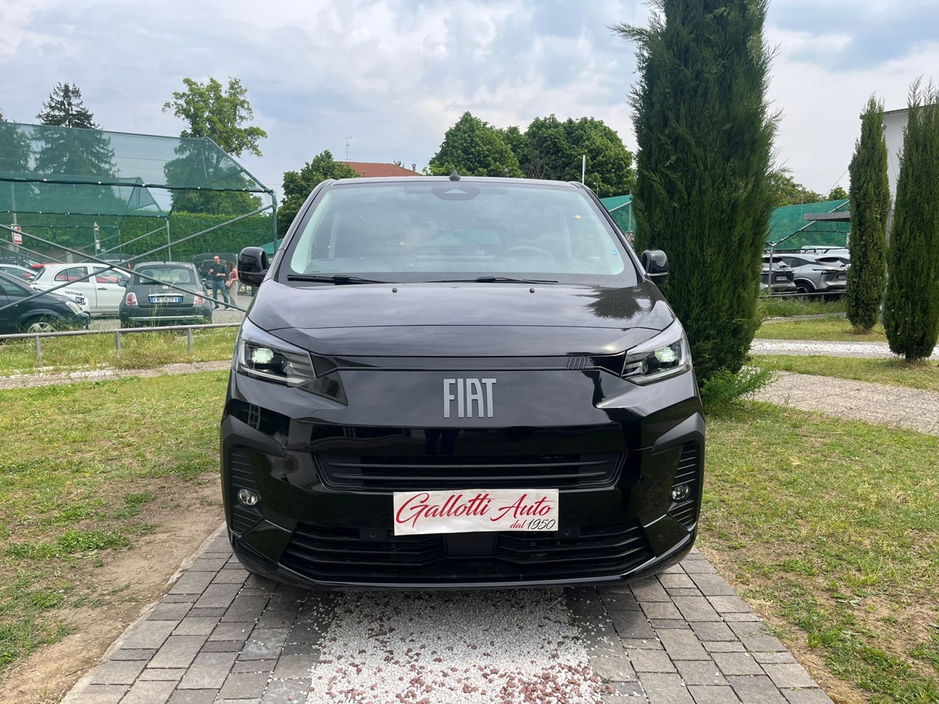 Combi M1 2.2 diesel 180cv s&s autom.+IVA - SENZA VINCOLI DI FINANZIAMENTO - Gallotti Auto