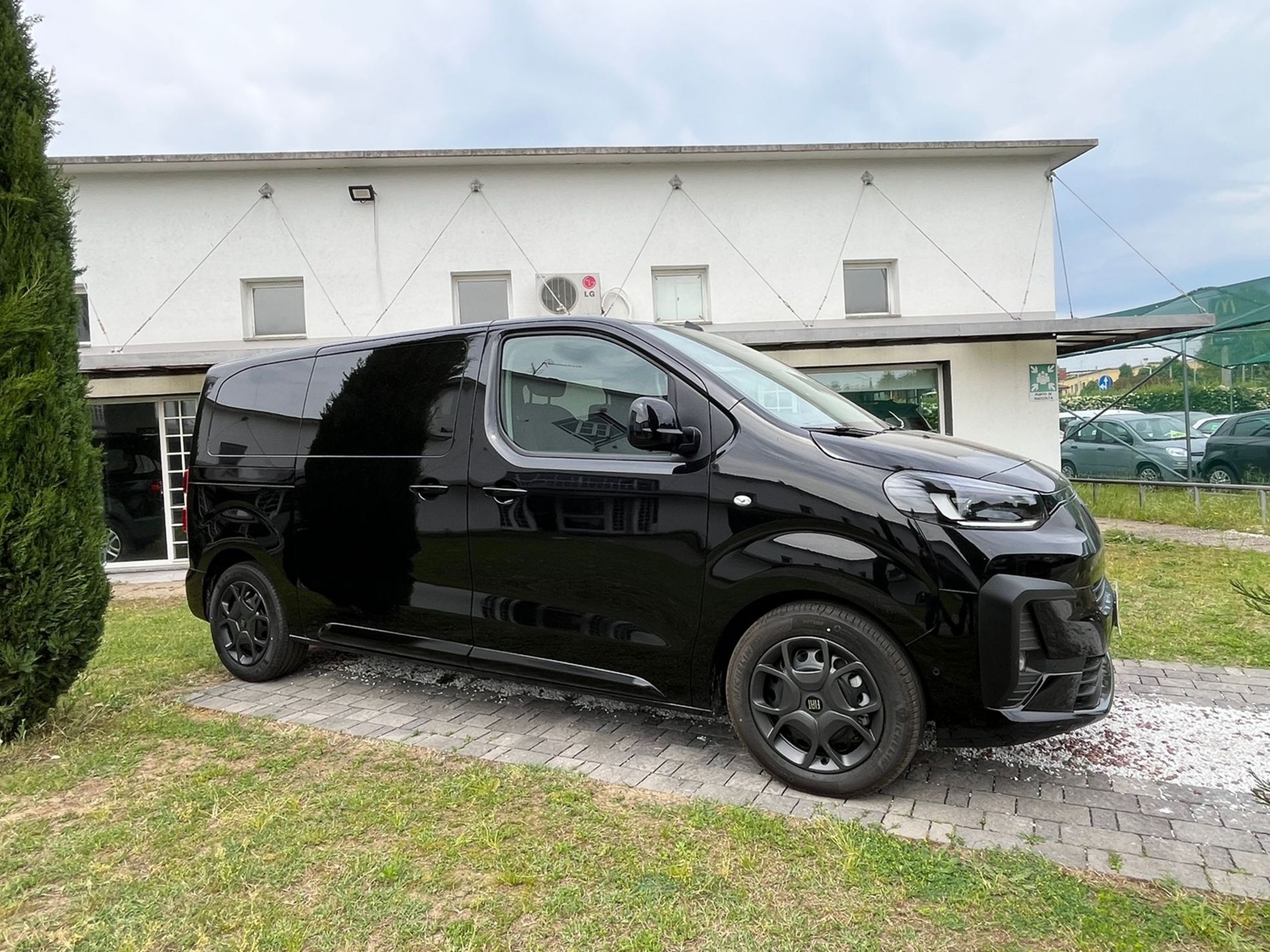 Combi M1 2.2 diesel 180cv s&s autom. - Gallotti Auto
