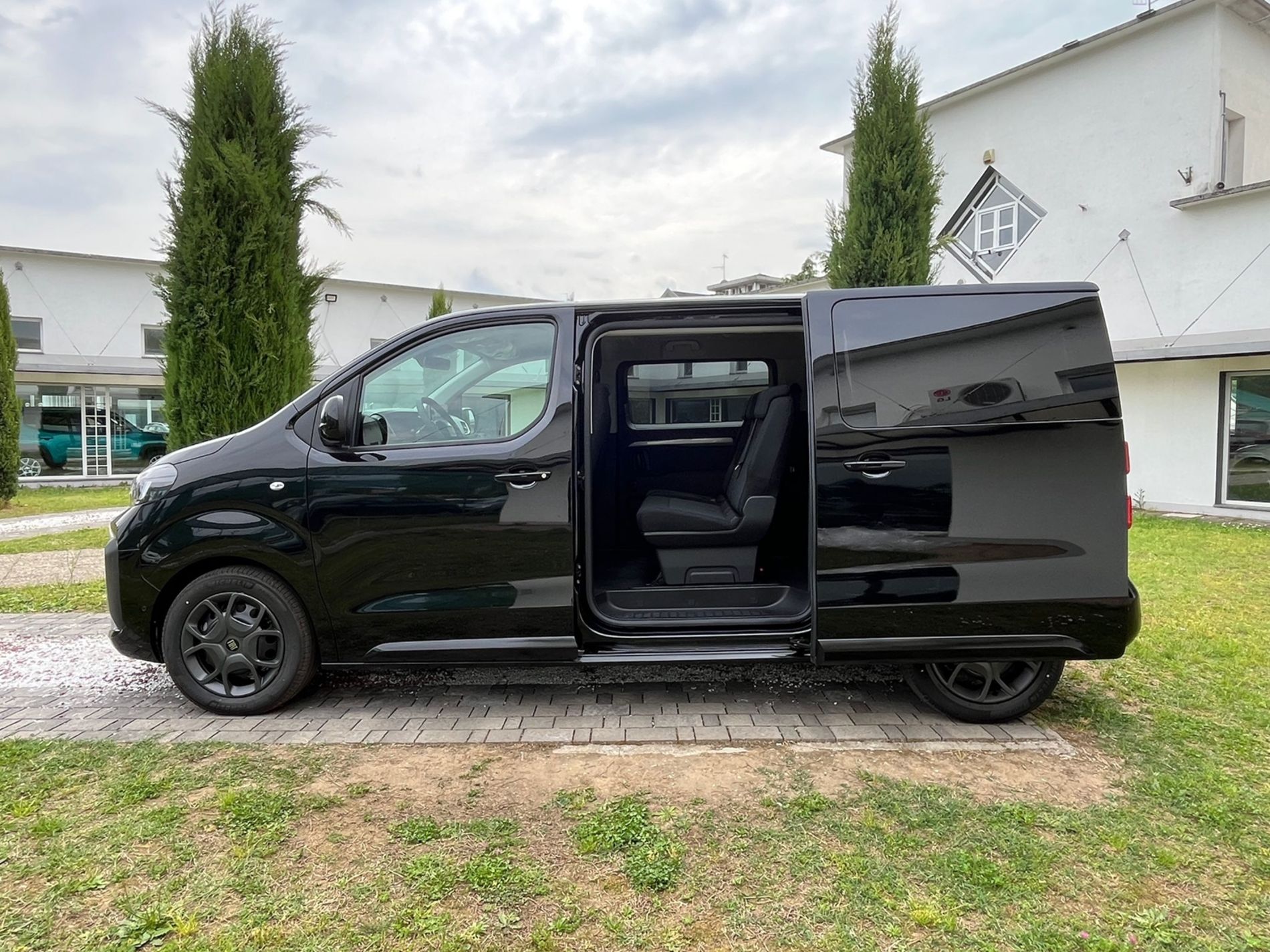 Combi M1 2.2 diesel 180cv s&s autom. - Gallotti Auto