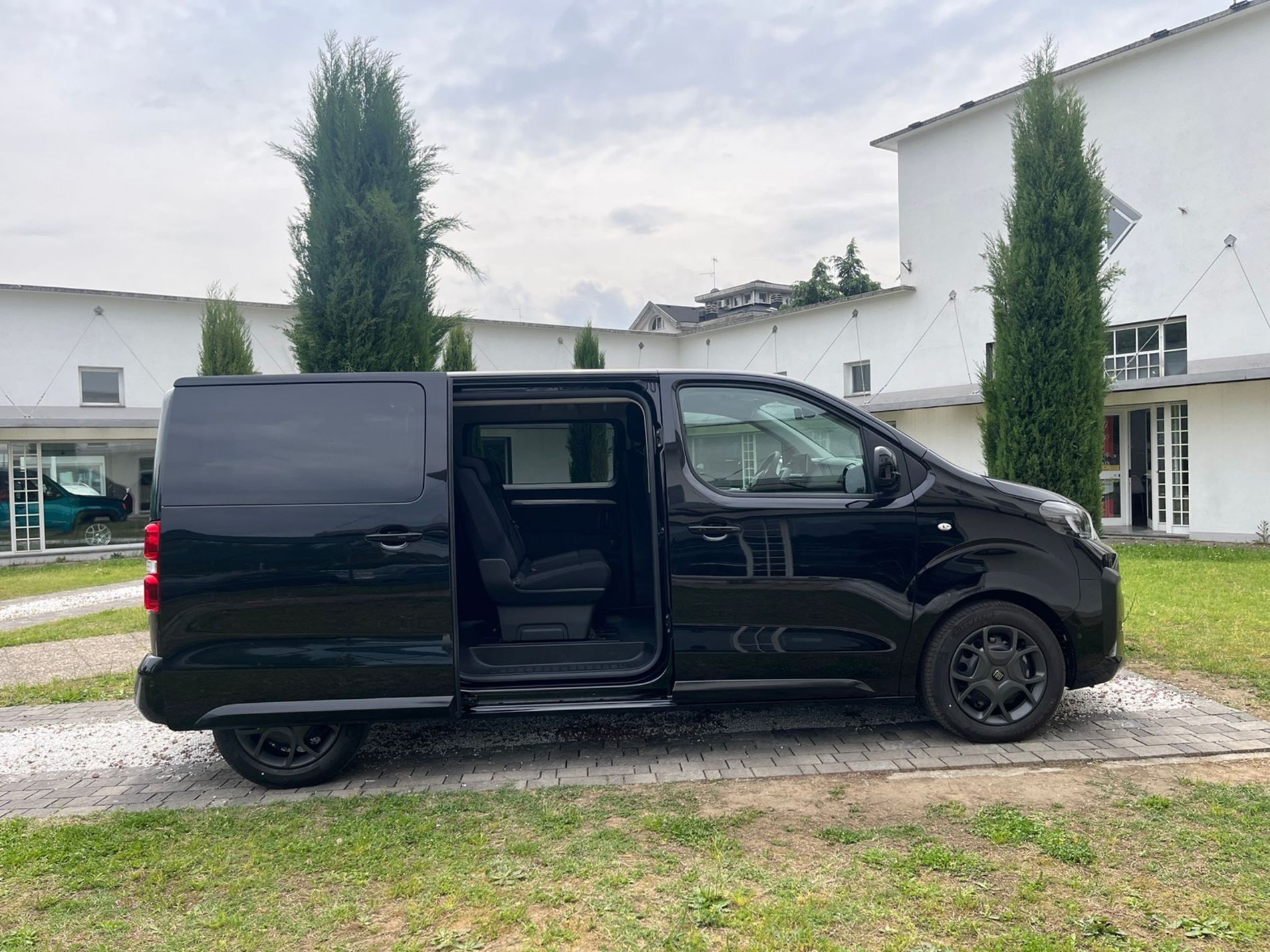 Combi M1 2.2 diesel 180cv s&s autom. - Gallotti Auto