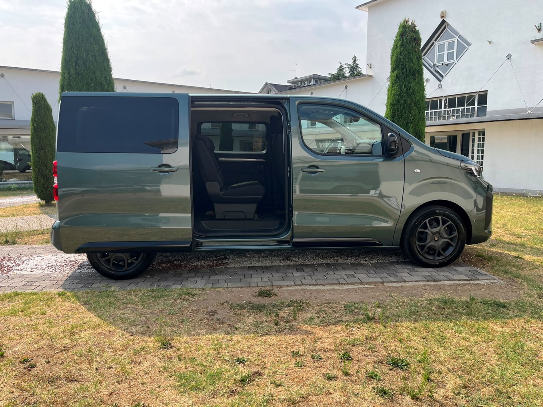  M1 passo medio L2H1 2.0 BlueHDi 180cv AT8  - SENZA VINCOLI DI FINANZIAMENTO - Gallotti Auto