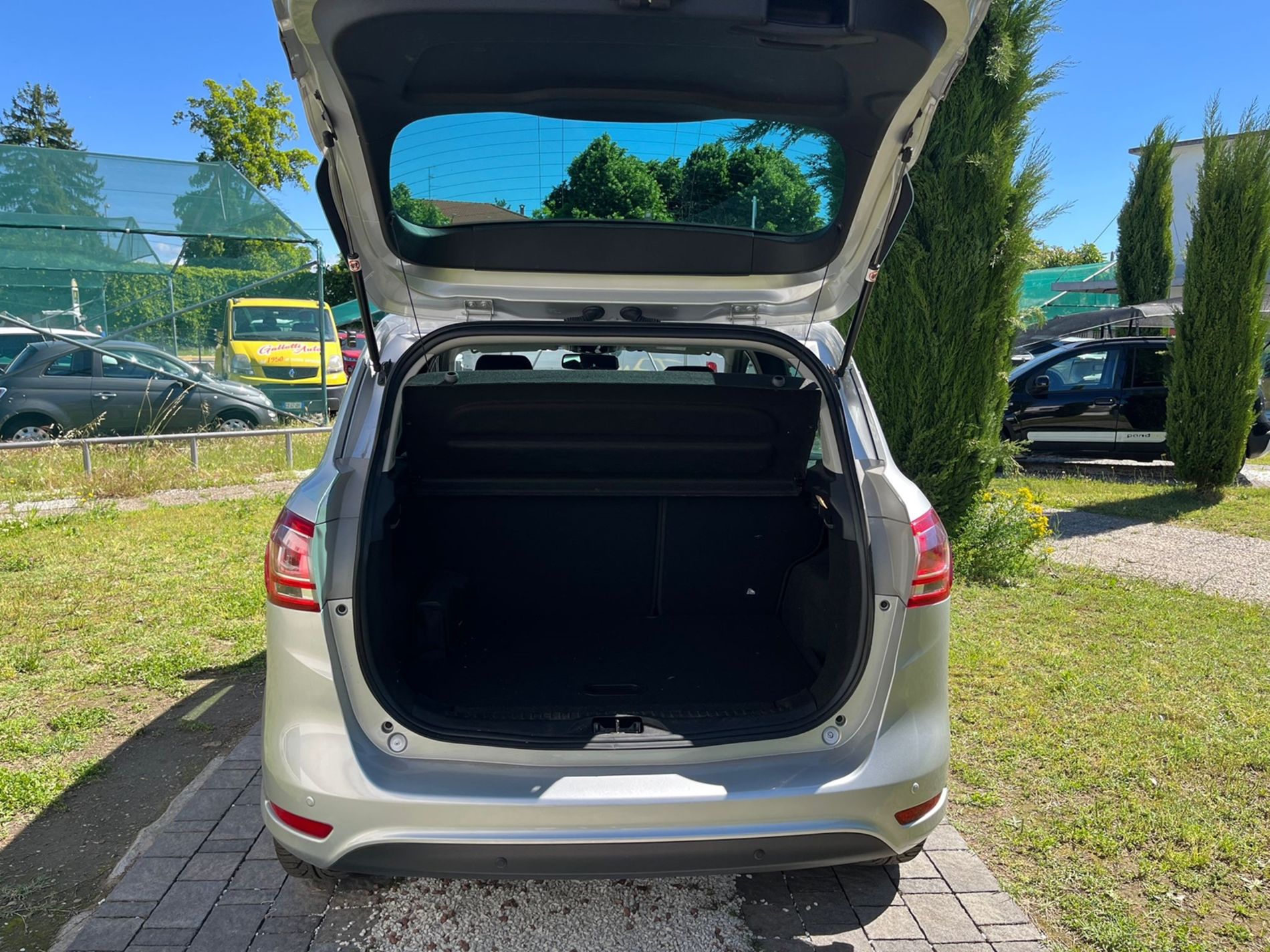  1.4 Titanium Gpl 90cv - SENZA VINCOLI DI FINANZIAMENTO - Gallotti Auto