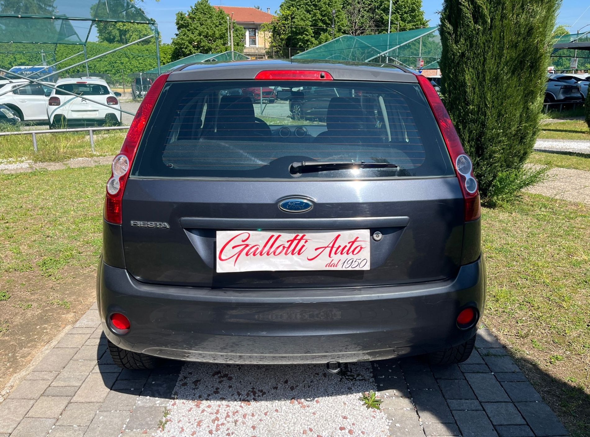 Titanium 5p 1.2 75cv -RISERVATA A COMMERCIANTI D’AUTO - Gallotti Auto