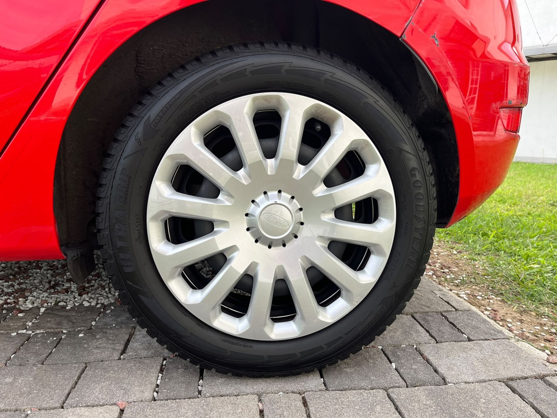 1.5 tdci Plus 75cv 5p E6 - SENZA VINCOLI DI FINANZIAMENTO - Gallotti Auto