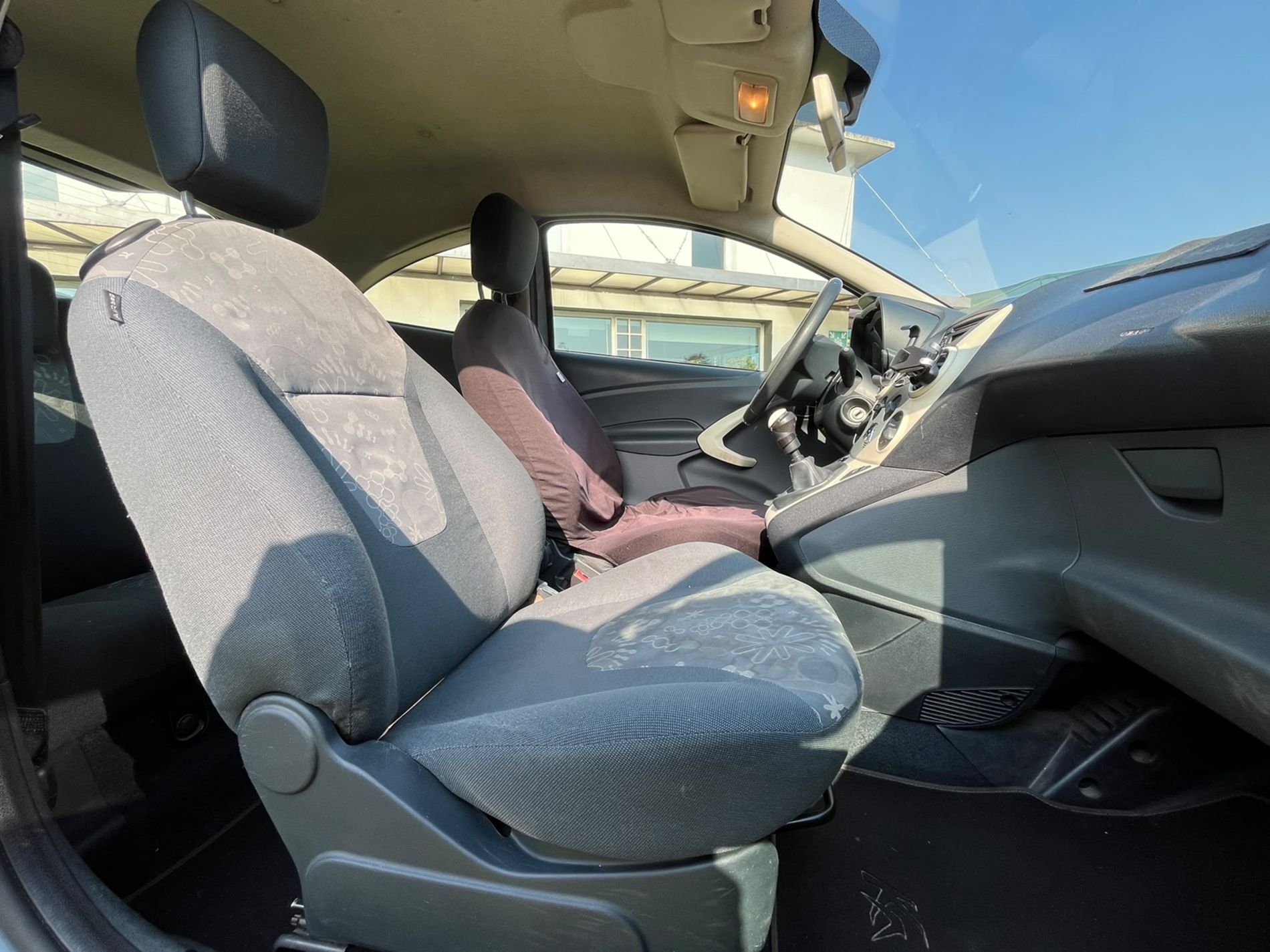 1.2 Titanium 69cv - SENZA VINCOLI DI FINANZIAMENTO - Gallotti Auto