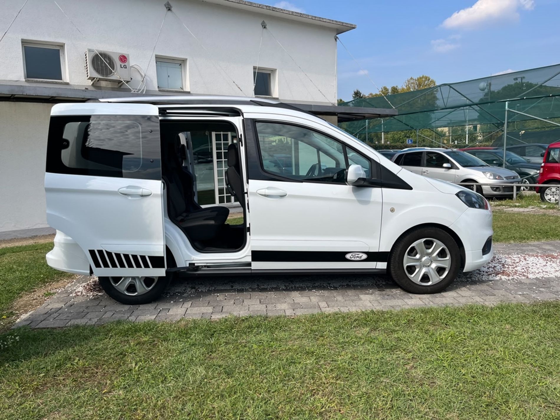 Courier 1.5 tdci 75cv E6 - SENZA VINCOLI DI FINANZIAMENTO - Gallotti Auto