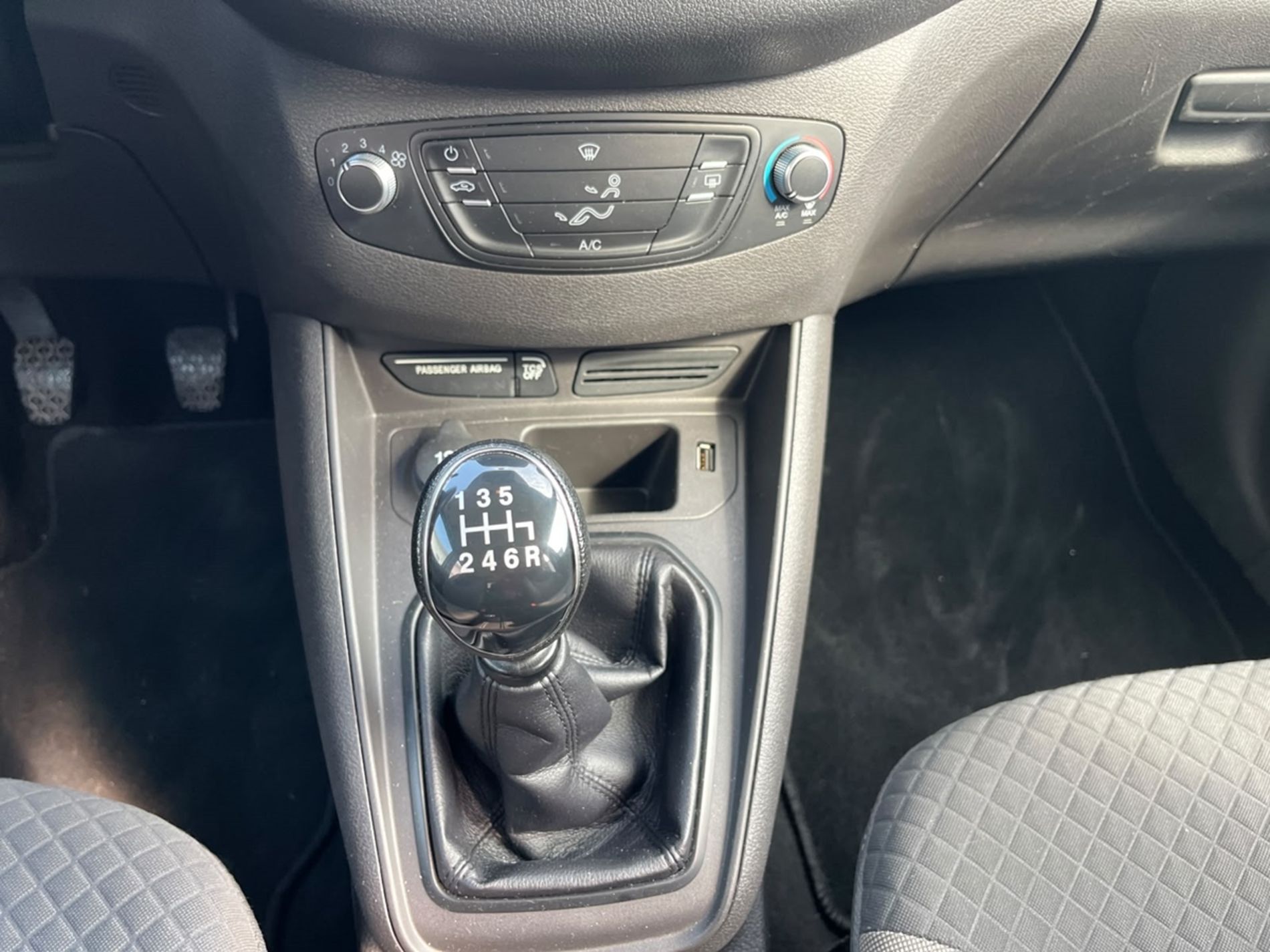 Courier 1.5 tdci 75cv E6 - SENZA VINCOLI DI FINANZIAMENTO - Gallotti Auto