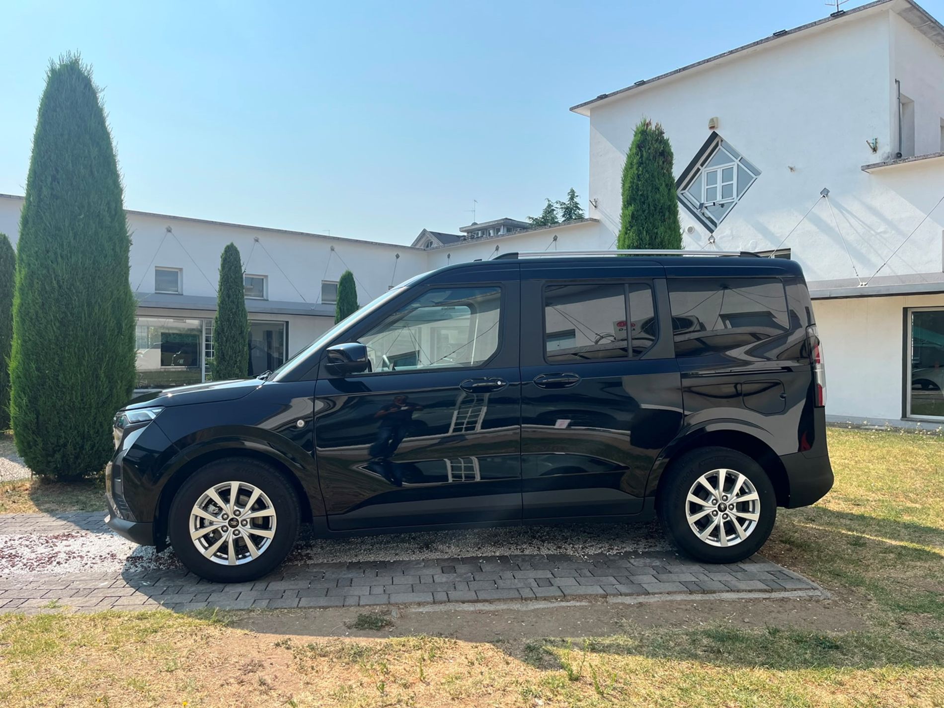  Courier II 1.0 ecoboost 125cv Titanium - SENZA VINCOLI DI FINANZIAMENTO - Gallotti Auto