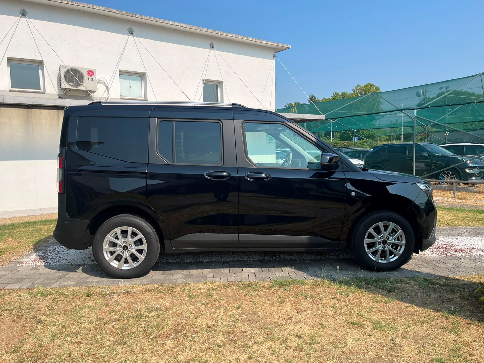  Courier II 1.0 ecoboost 125cv Titanium - SENZA VINCOLI DI FINANZIAMENTO - Gallotti Auto