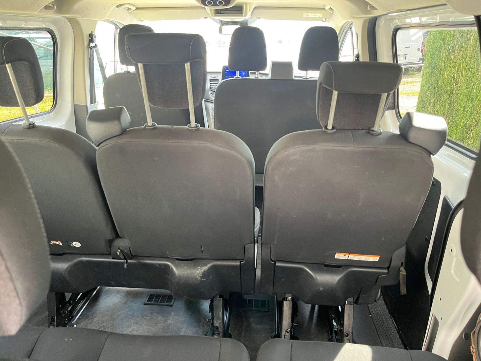 Custom Trend 9 posti 2.0 diesel 130cv - PIù IVA - SENZA VINCOLI DI FINANZIAMENTO - Gallotti Auto
