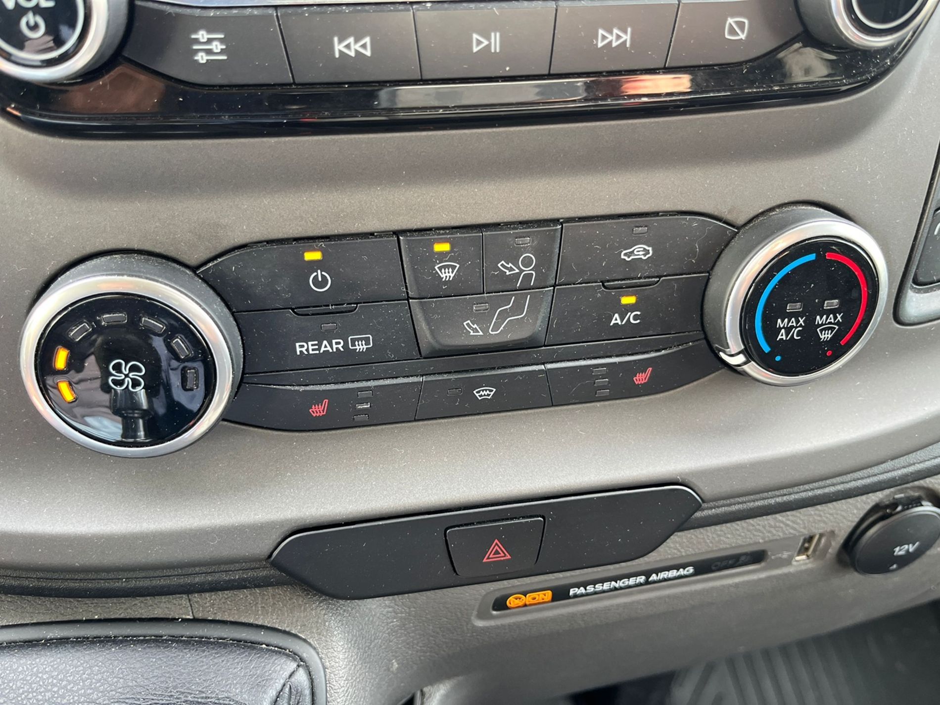 Custom Trend 9 posti 2.0 diesel 130cv - PIù IVA - SENZA VINCOLI DI FINANZIAMENTO - Gallotti Auto