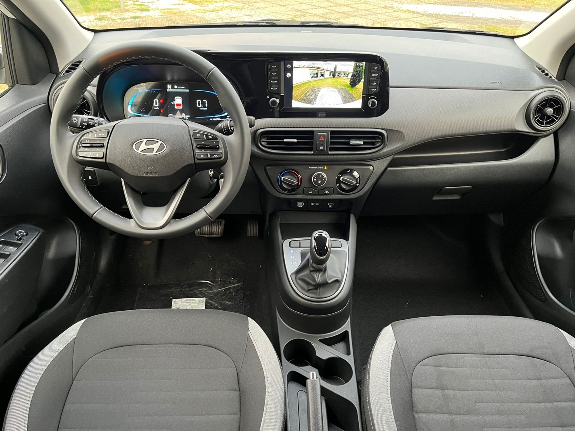 Connectline 1.0 benzina 63cv automatica - NEOPATENTATI - Gallotti Auto