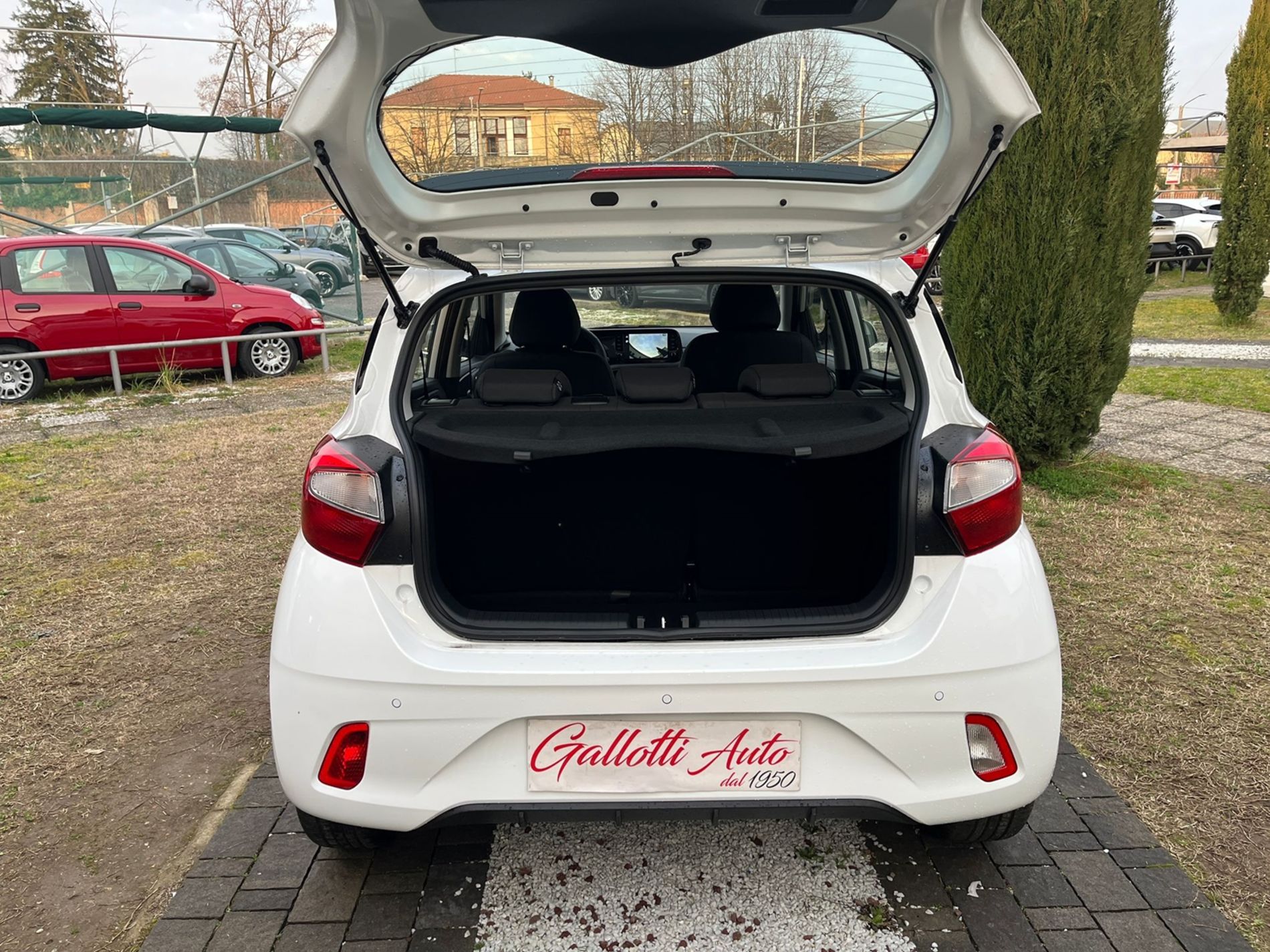 Connectline 1.0 benzina 63cv automatica - NEOPATENTATI - Gallotti Auto