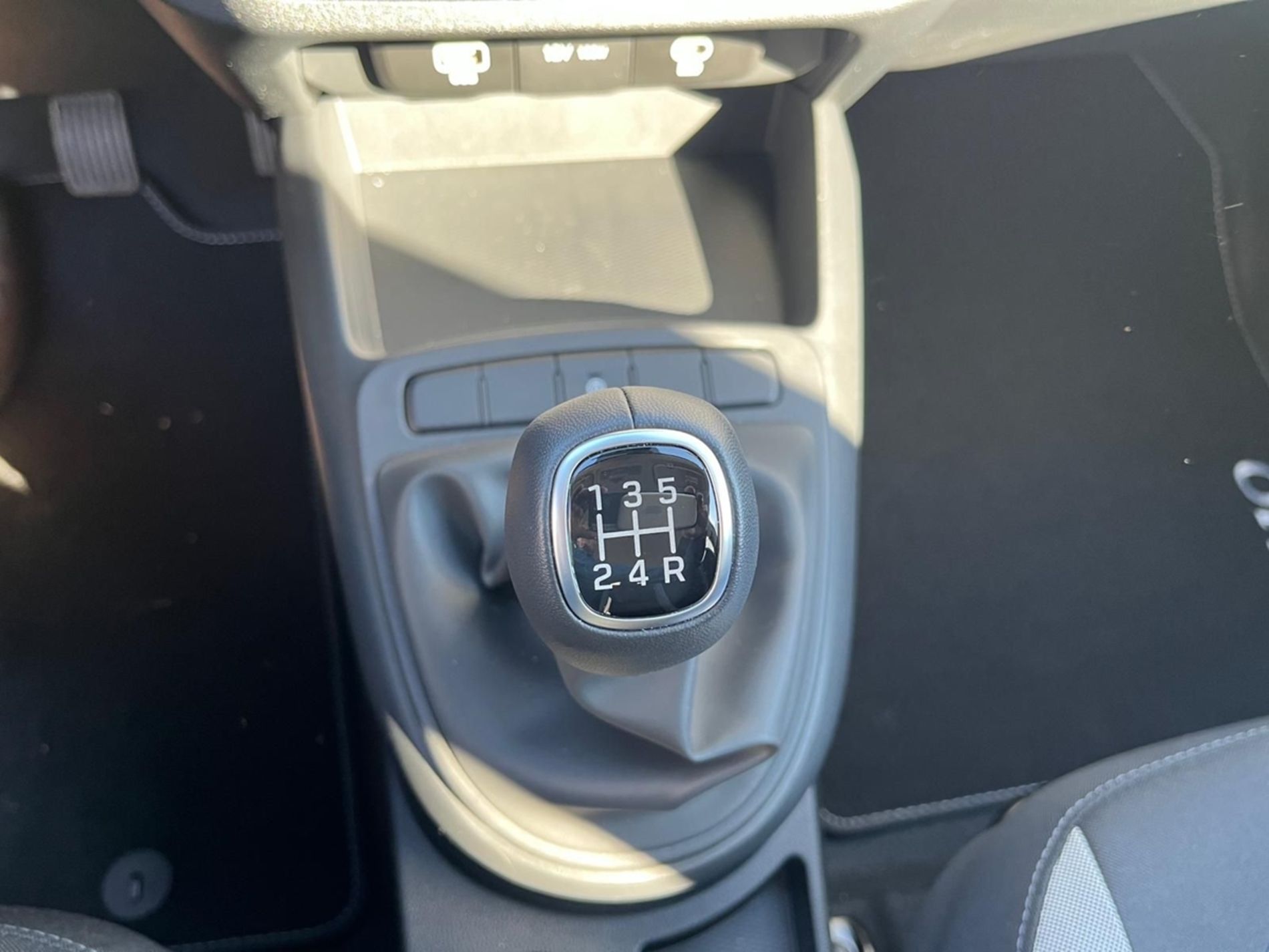 1.0 mpi Connectline 63cv automatica - NEOPATENTATI - Gallotti Auto