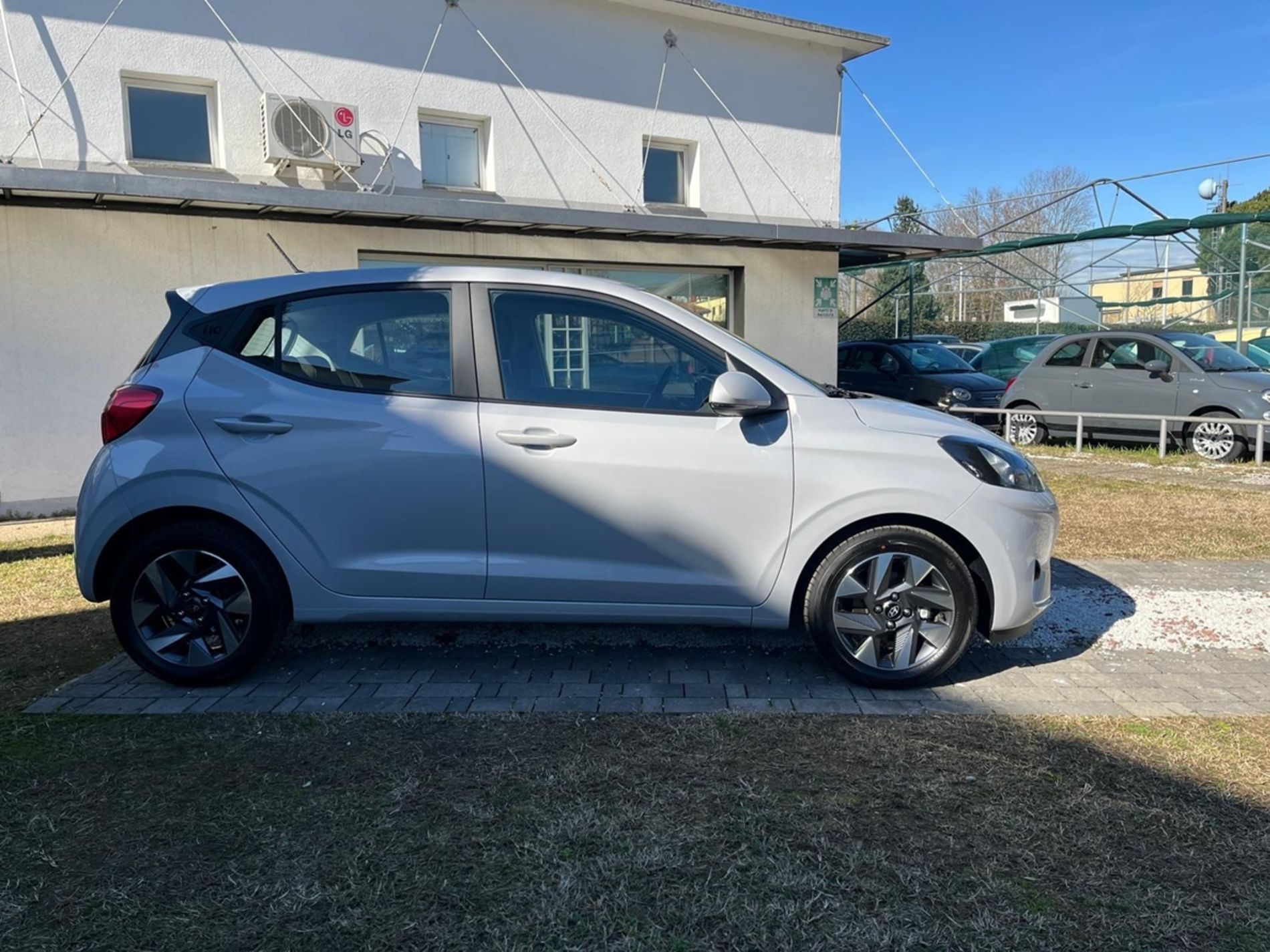 1.0 mpi Connectline 63cv automatica - NEOPATENTATI - Gallotti Auto