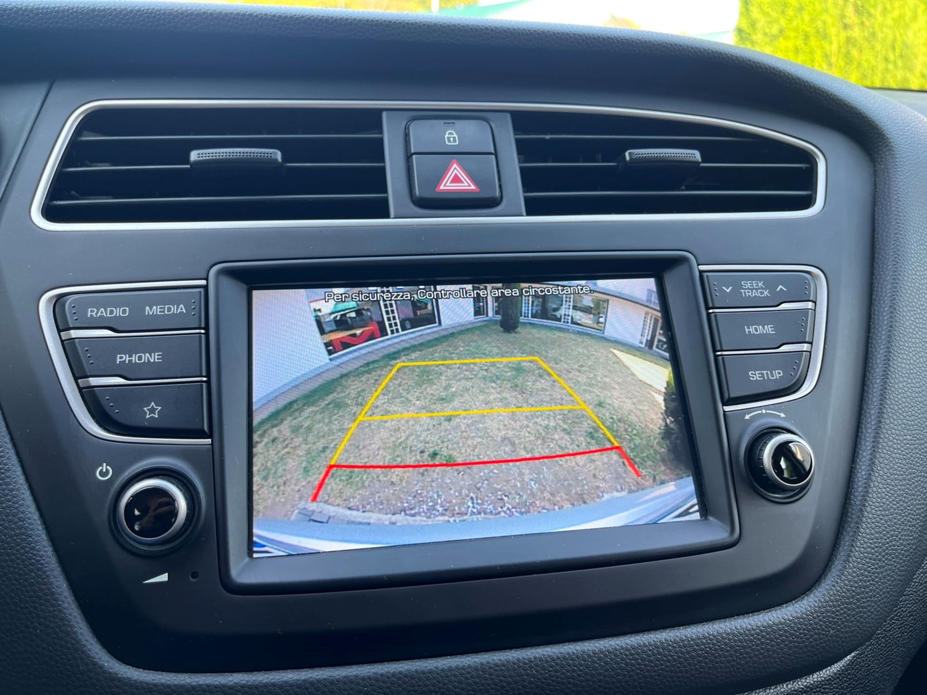 Hyundai i20 1.2 mpi Connectline 75cv - SENZA VINCOLI DI FINANZIAMENTO - Gallotti Auto