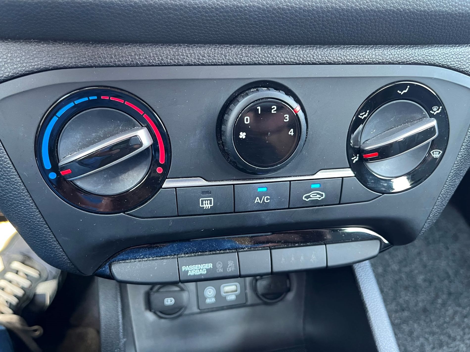 Hyundai i20 1.2 mpi Connectline 75cv - SENZA VINCOLI DI FINANZIAMENTO - Gallotti Auto