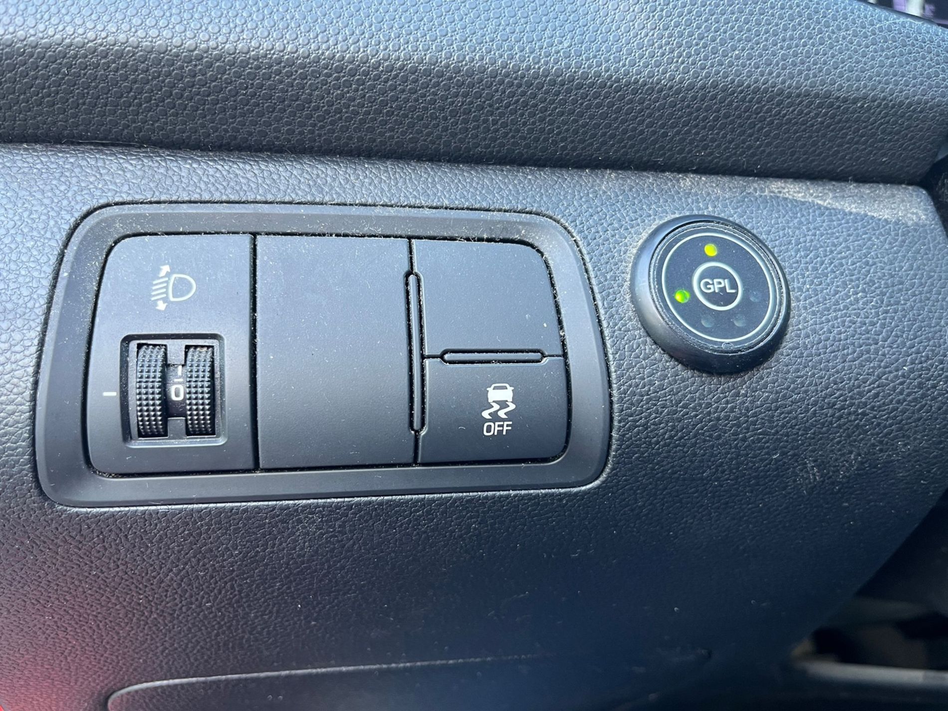 1.2 mpi Gpl 73cv 5p   - Gallotti Auto