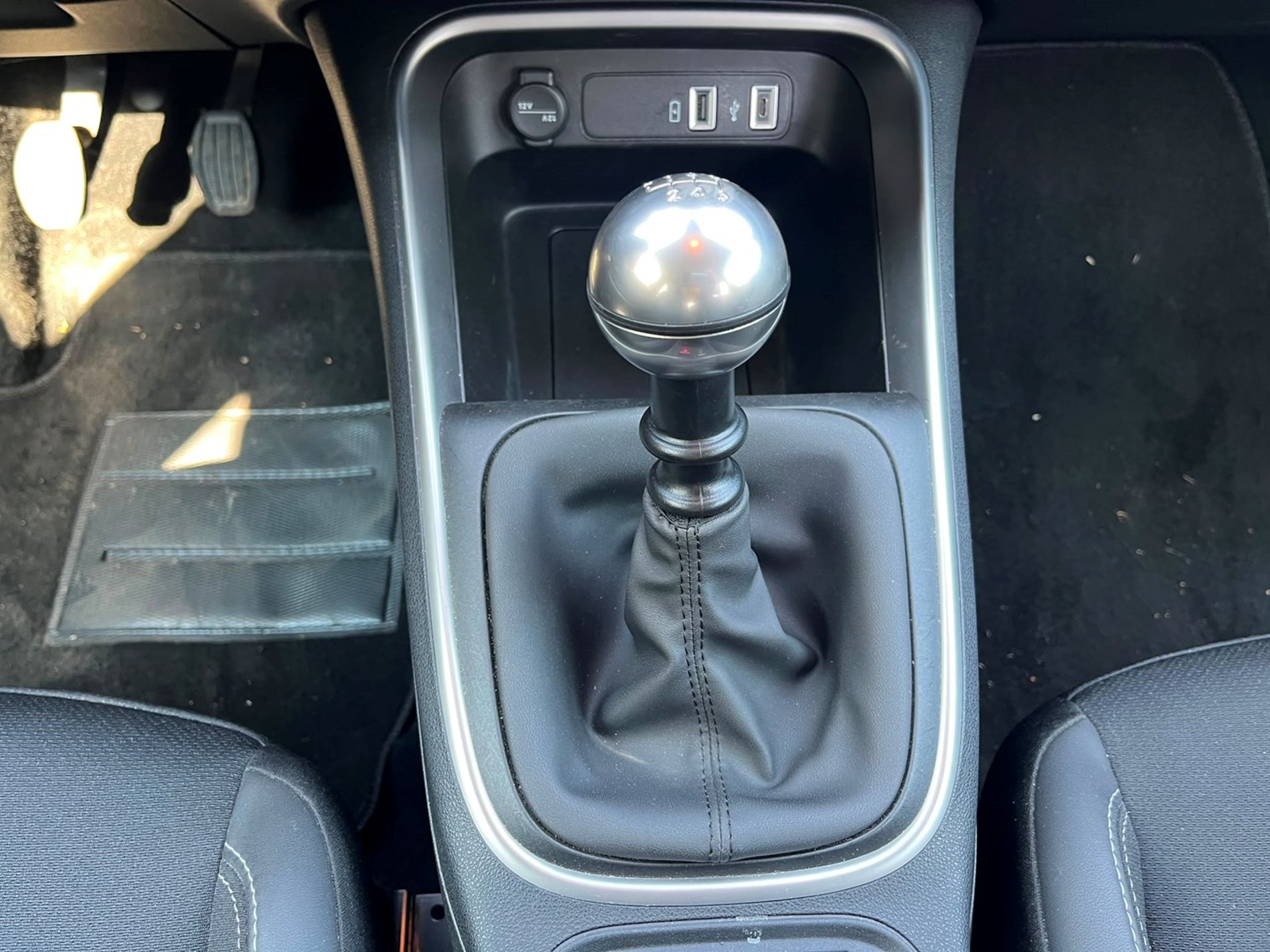1.2 turbo Altitude fwd 100cv - SENZA VINCOLI DI FINANZIAMENTO  - Gallotti Auto