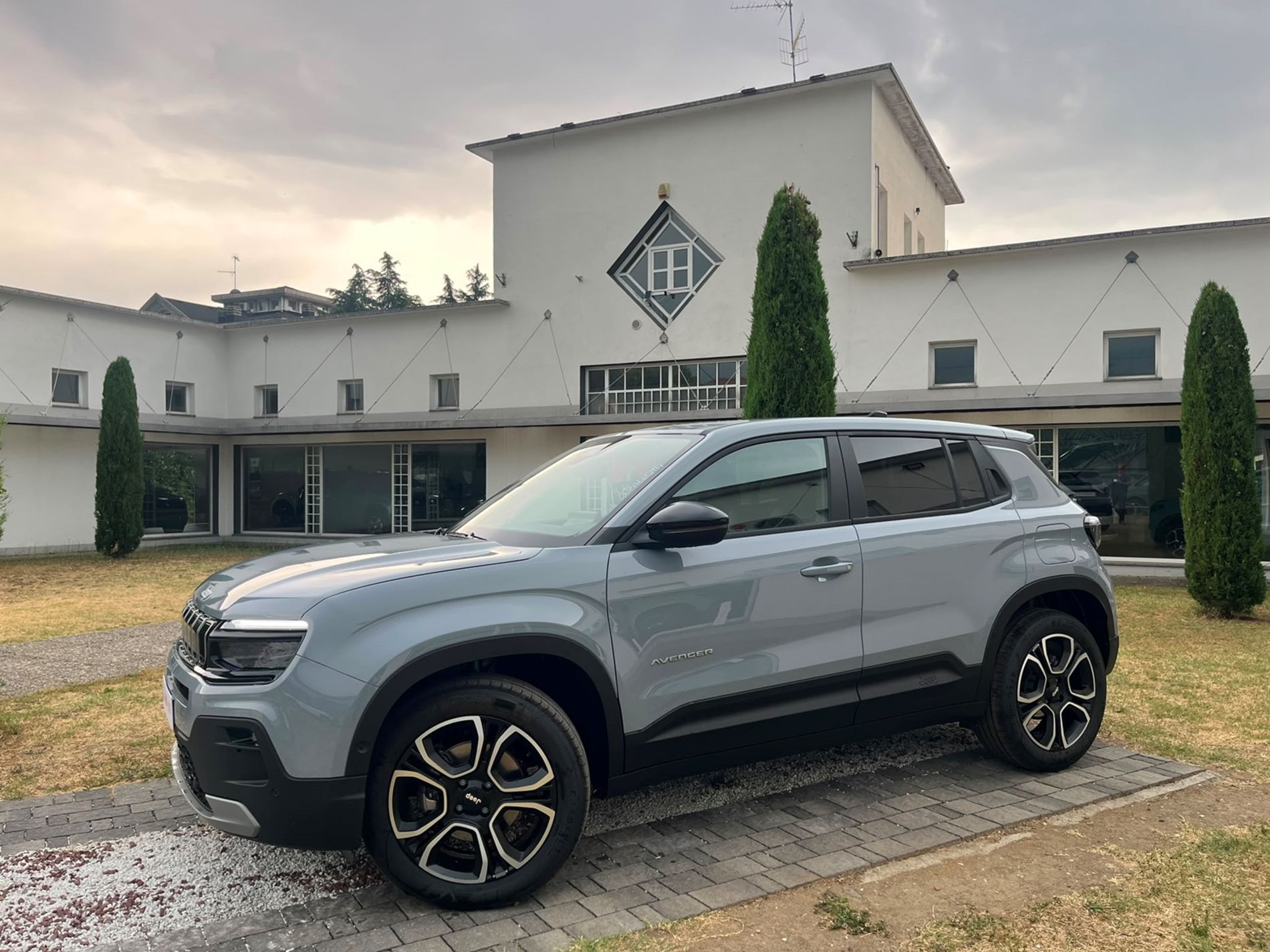 1.2 turbo e-hybrid mhev Summit fwd 100cv edct6 - SENZA VINCOLI DI FINANZIAMENTO - Gallotti Auto