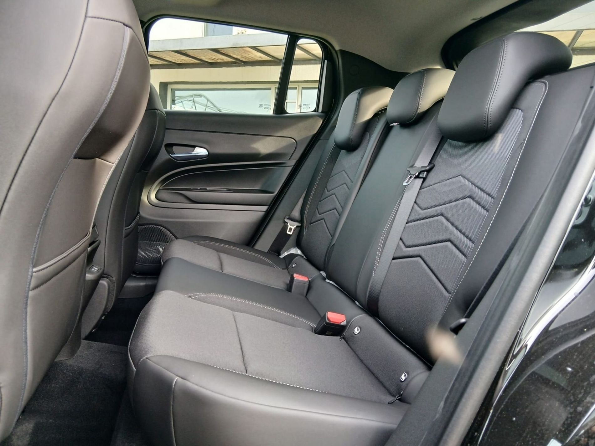 Jeep Avenger 1.2 turbo e-hybrid Summit fwd 100cv edct6   - Gallotti Auto